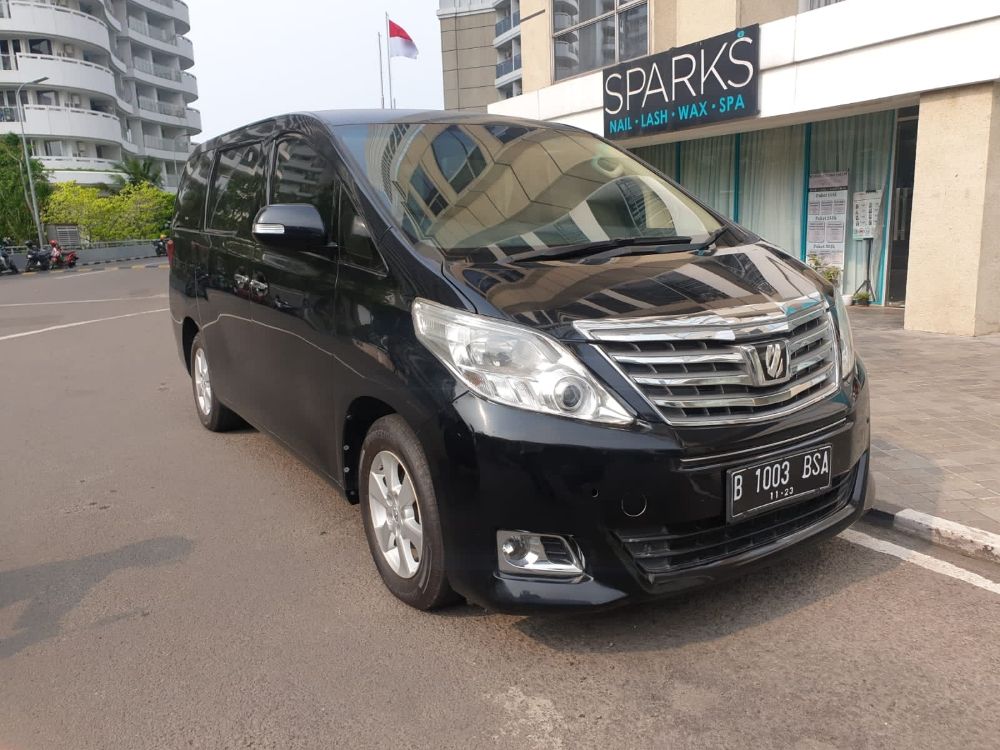 Used 2013 Toyota Alphard  2.4 AT 2.4 AT for sale