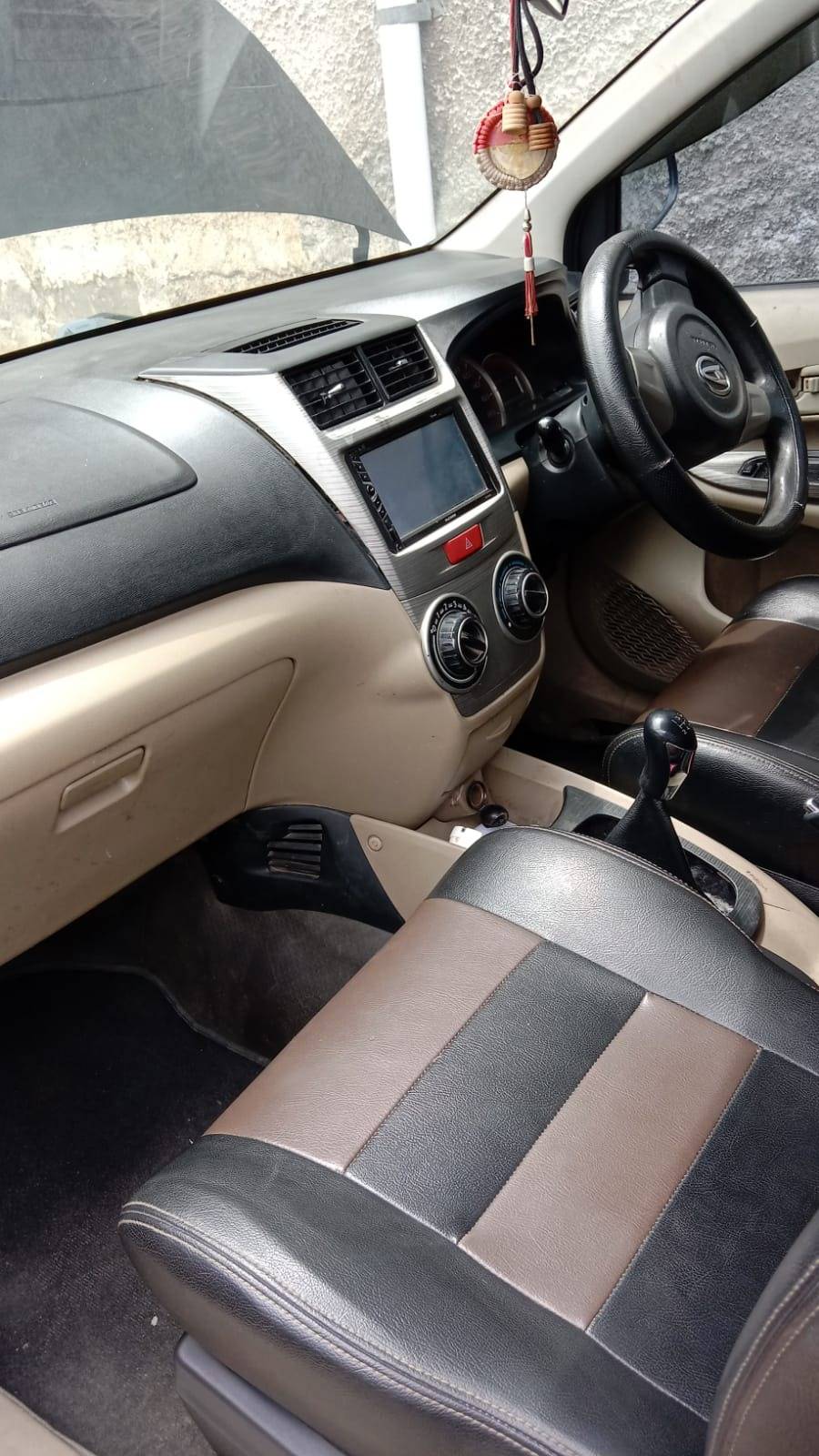 Old 2014 Daihatsu Xenia  X MT 1.3 STD X MT 1.3 STD