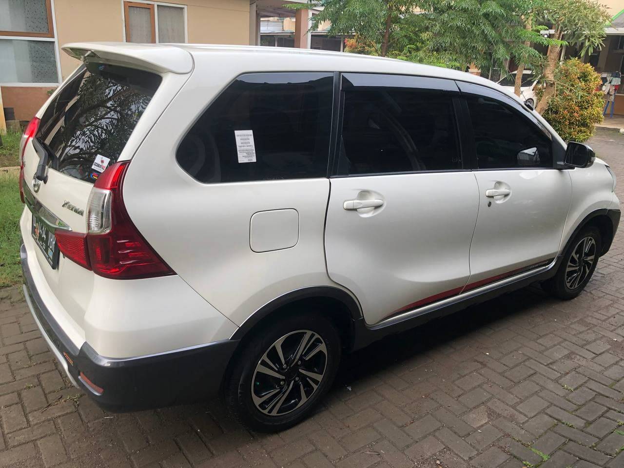 Dijual 2018 Daihatsu Xenia  1.3 R MT CUSTOM 1.3 R MT CUSTOM Bekas