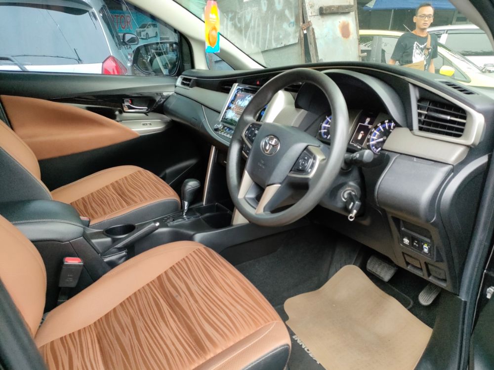 2017 Toyota New Innova V BENSIN 2.0L AT V BENSIN 2.0L AT tua