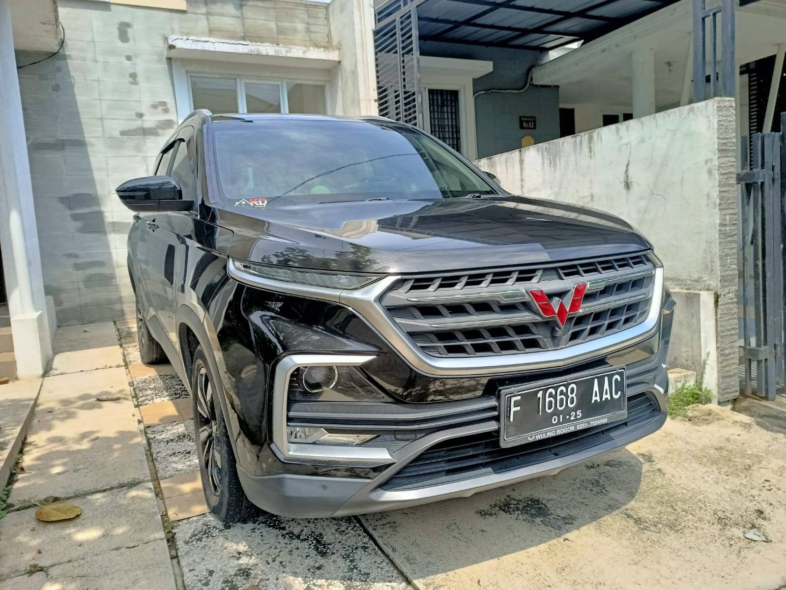 2019 Wuling Almaz 1.5 LT LUX + SC CVT  A/T 1.5 LT LUX + SC CVT (4X2) A/T bekas