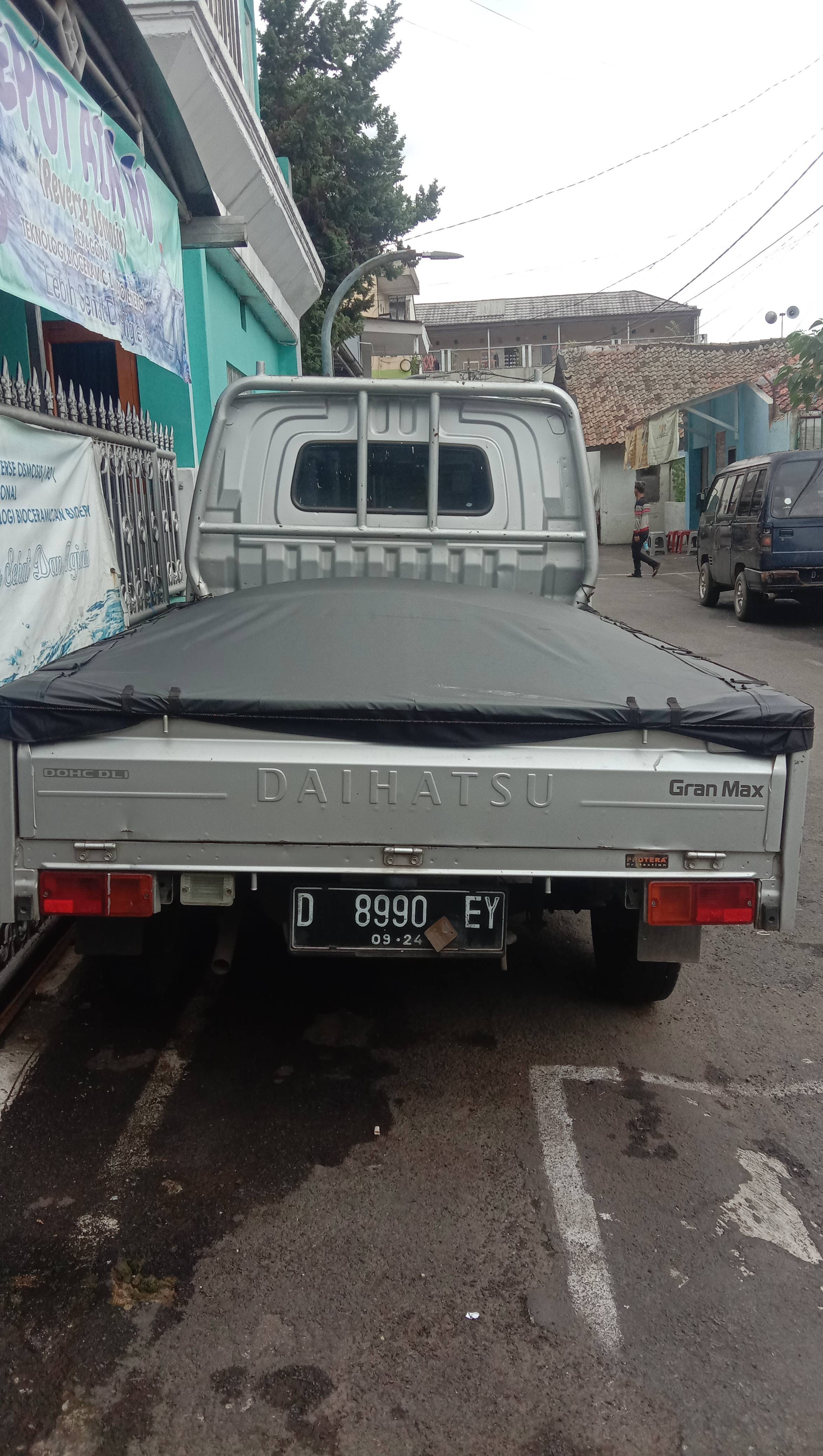 Buy used car