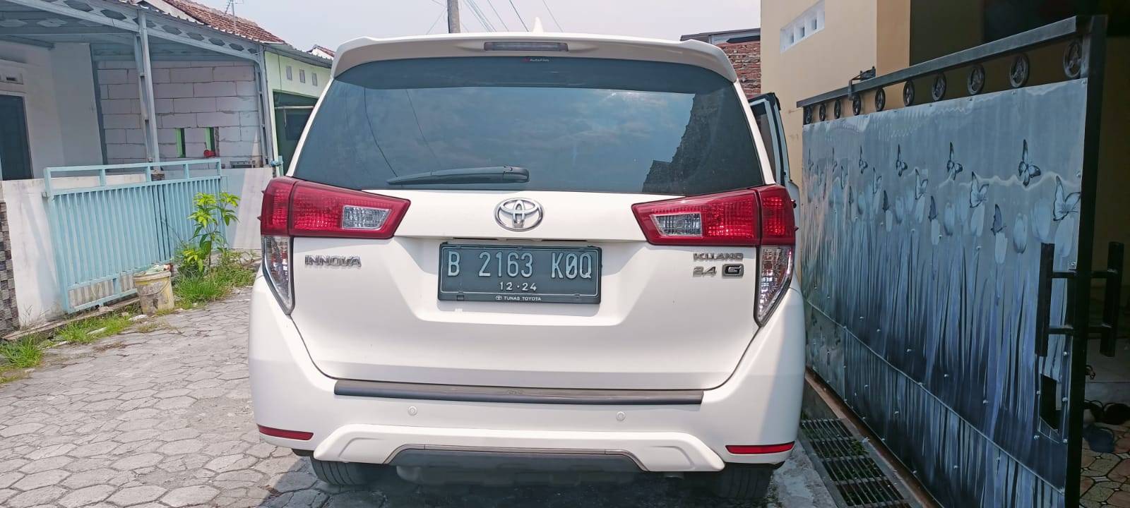 Dijual 2019 Toyota Kijang Innova REBORN 2.4 G AT DIESEL LUX REBORN 2.4 G AT DIESEL LUX Bekas