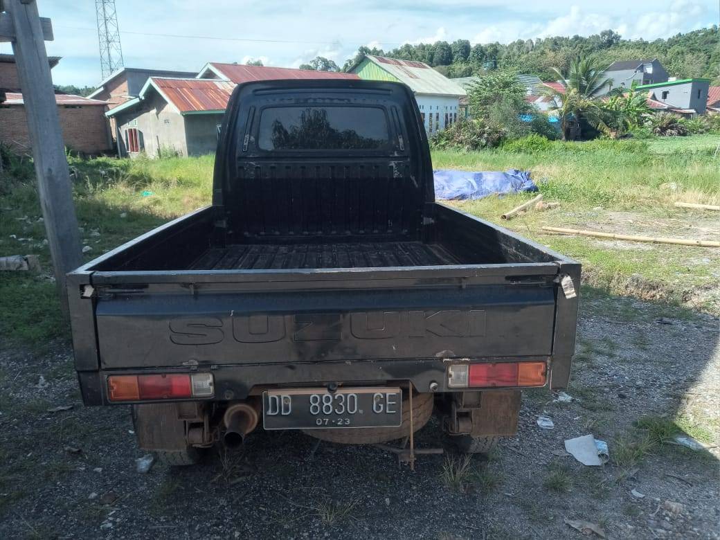 Dijual 2018 Suzuki Carry  1.5 Standar MT 1.5 Standar MT Bekas