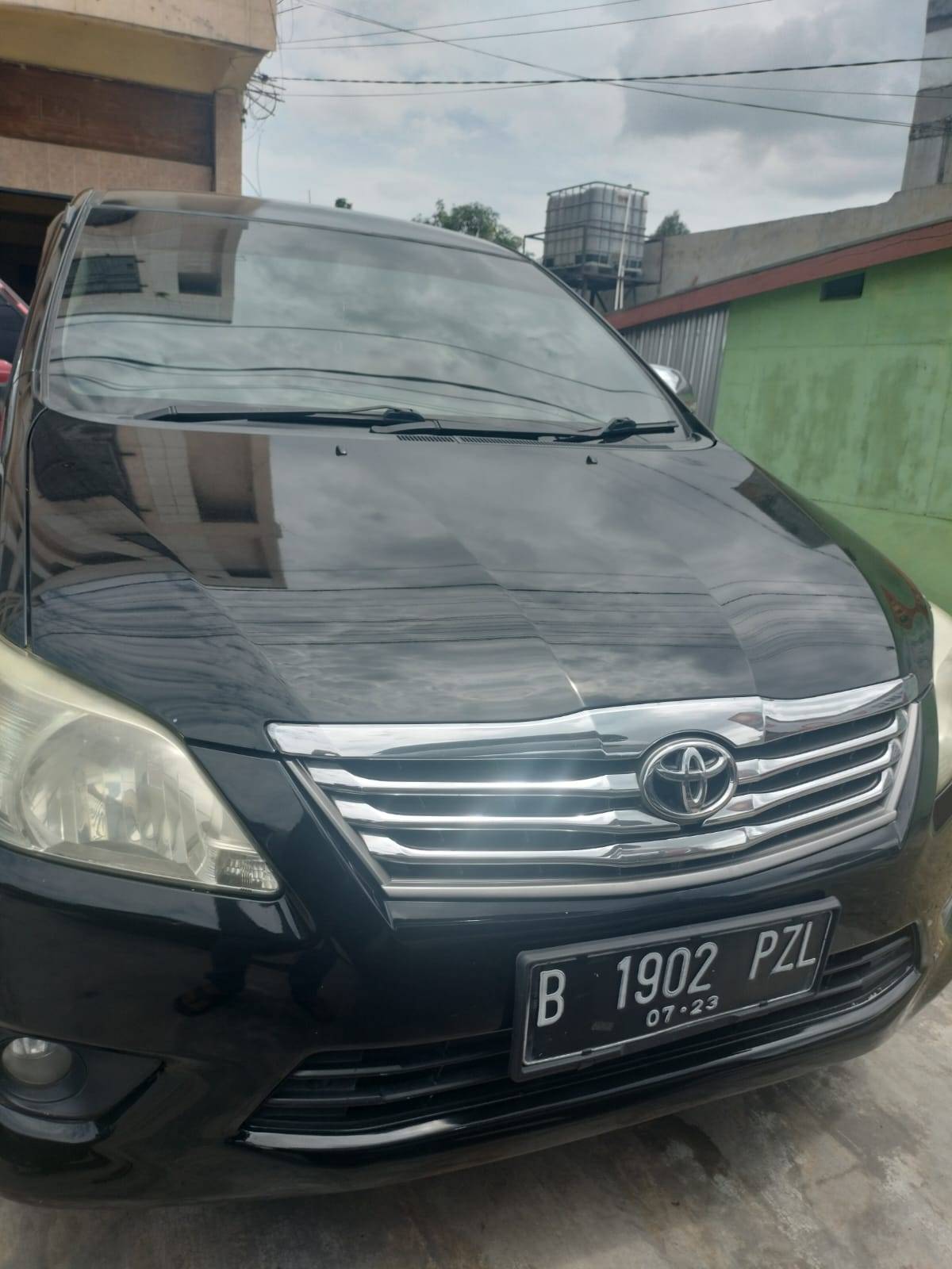 2013 Toyota Kijang Innova 2.5 G MT DIESEL 2.5 G MT DIESEL bekas