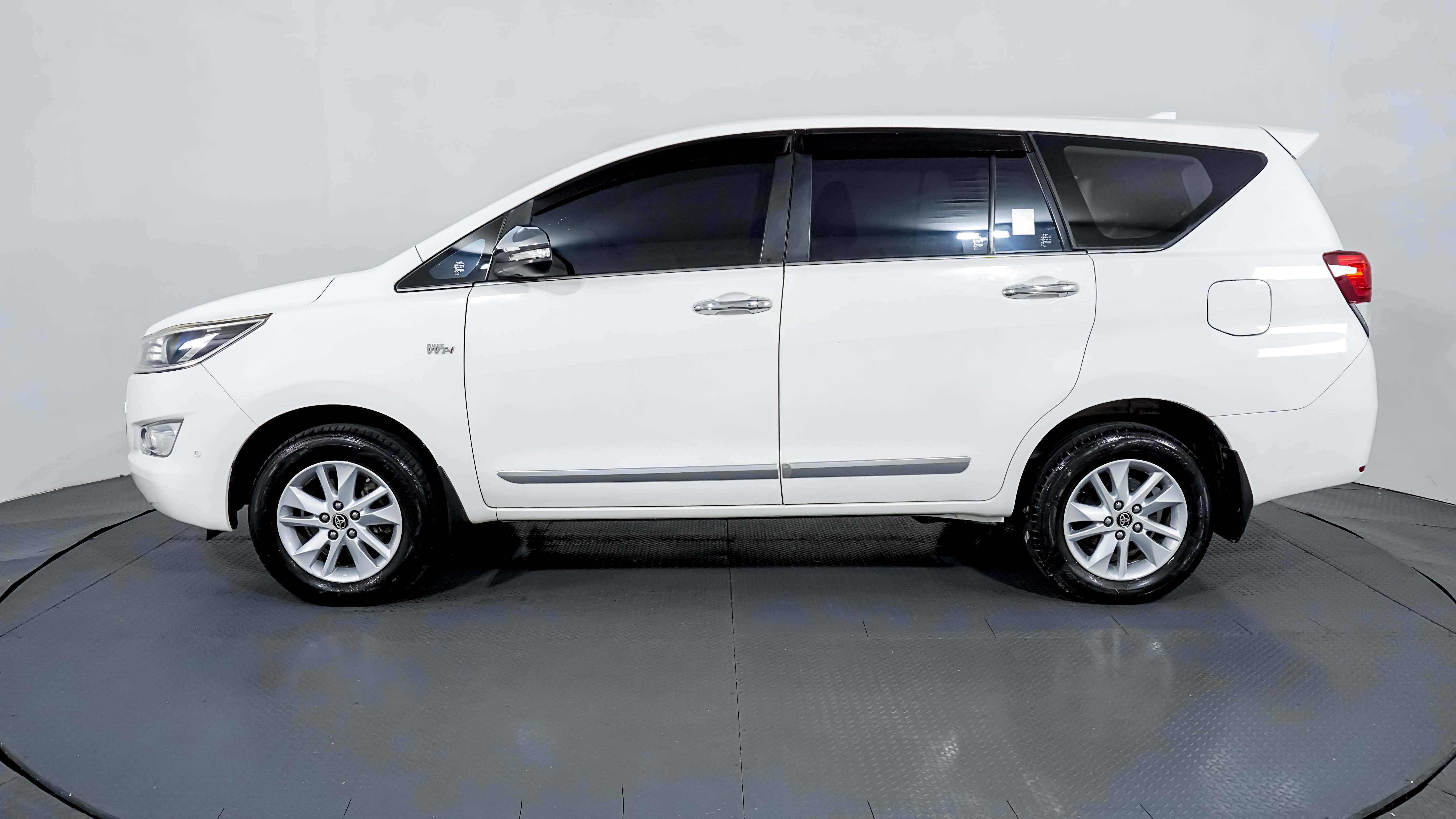 2016 Toyota Innova 2.0L Q Bensin AT 2.0L Q Bensin AT tua