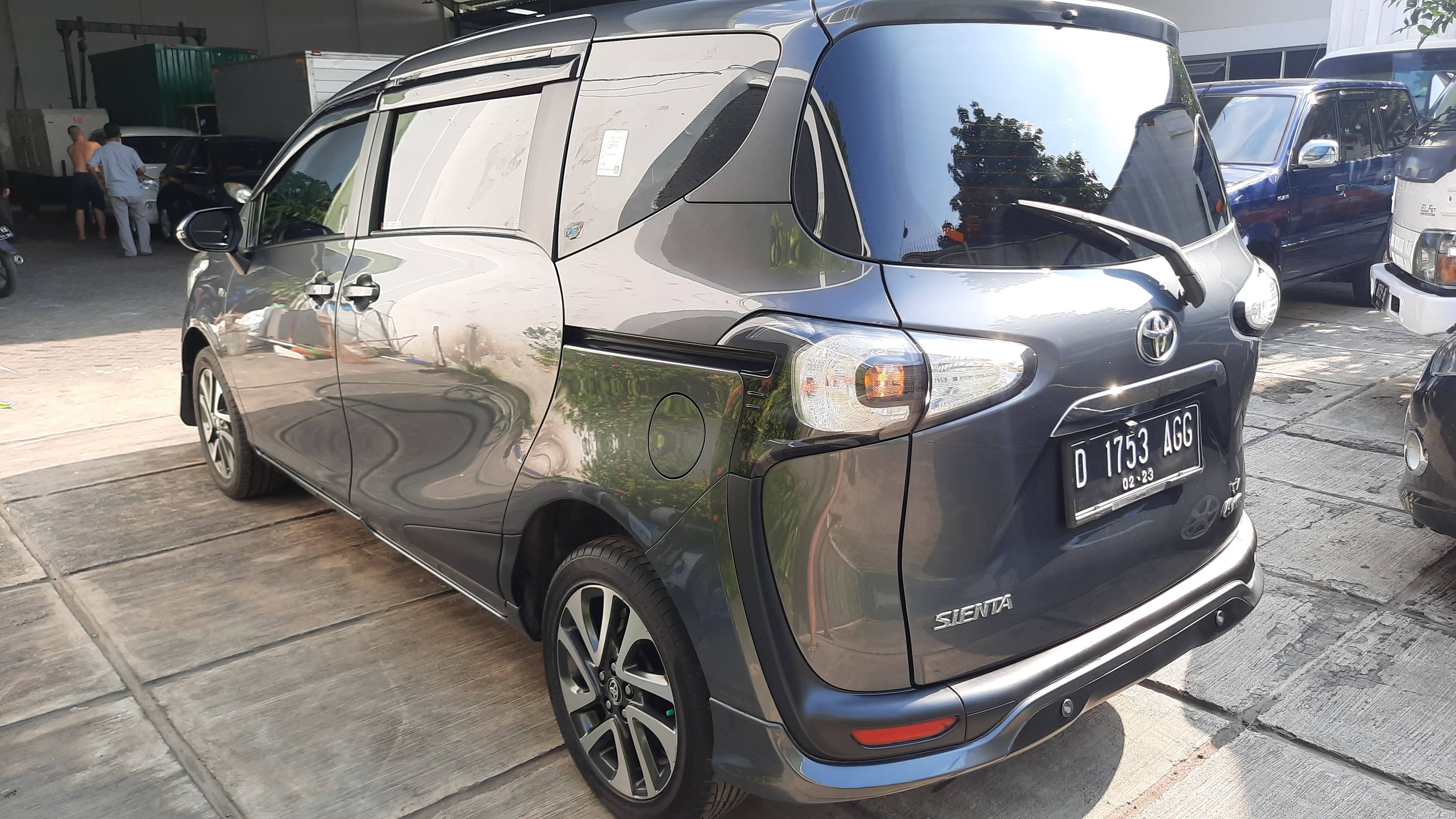 Old 2018 Toyota Sienta G MT G MT
