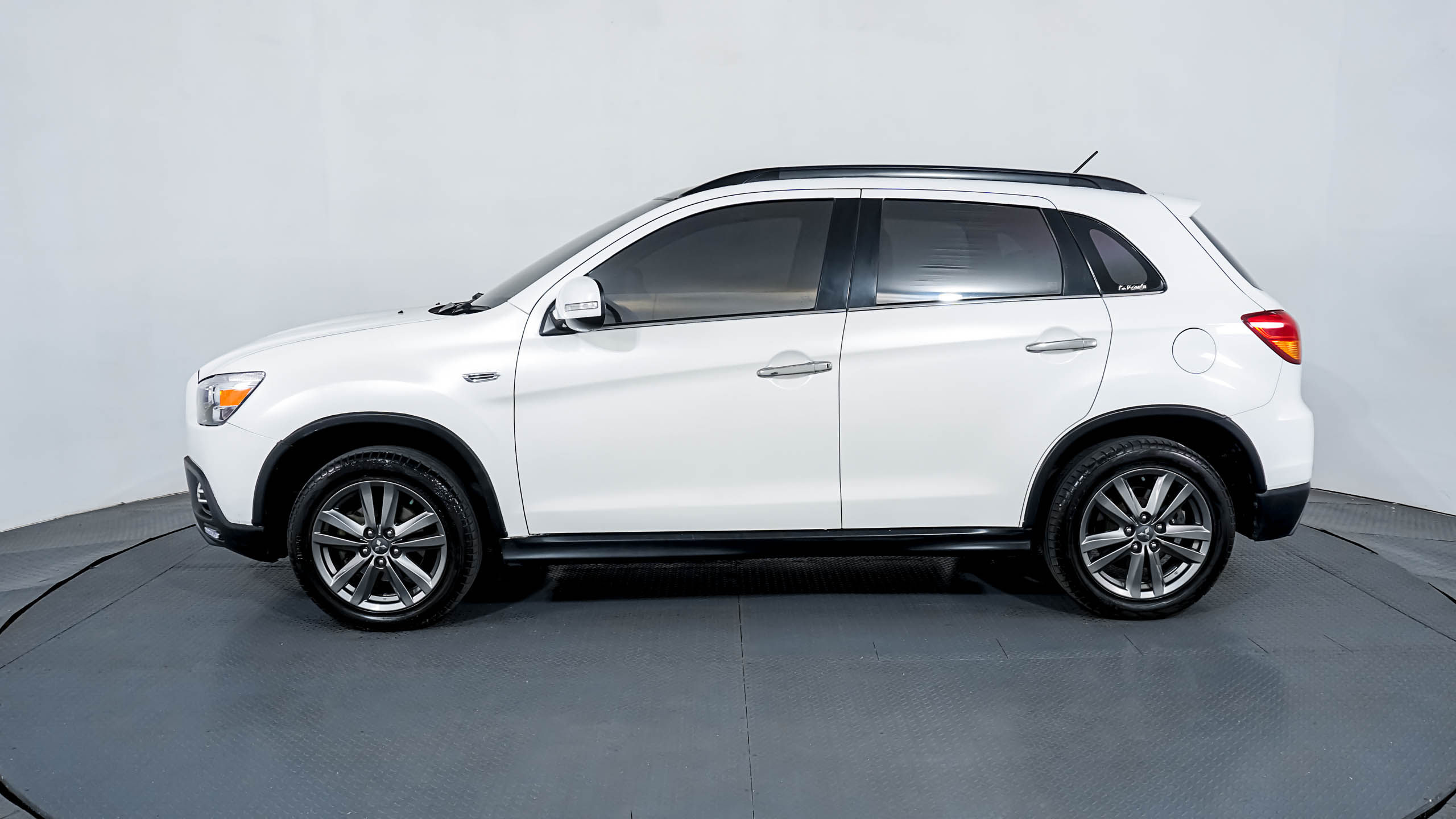 Old 2013 Mitsubishi Outlander Sport PX LIMITED AT PX LIMITED AT