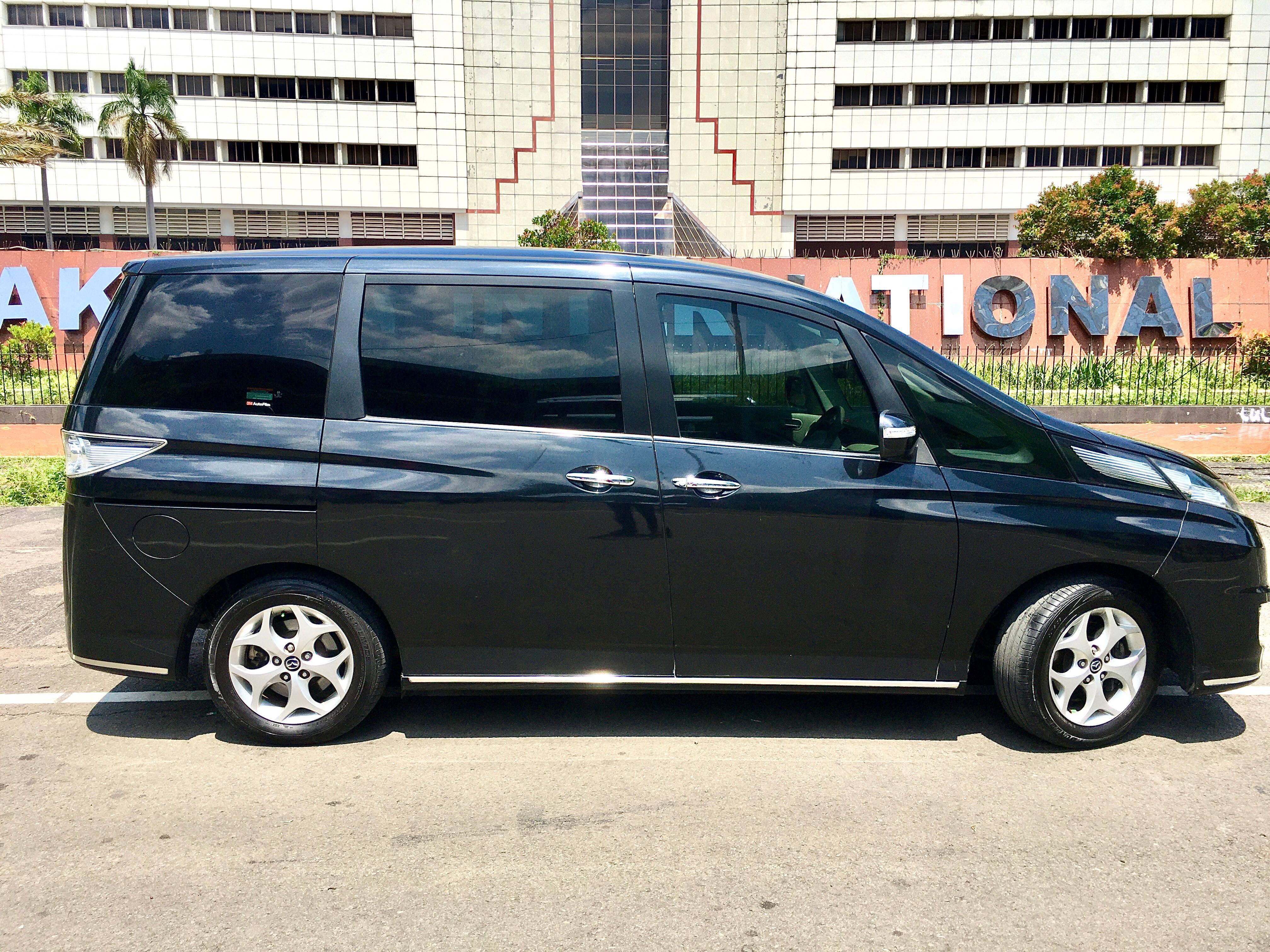 Dijual 2014 Mazda Biante 2.0L Sky Active AT 2.0L Sky Active AT Bekas