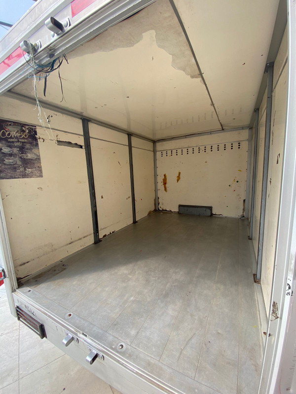 2014 Mitsubishi Colt L300 2014 Mitsubishi Colt L300