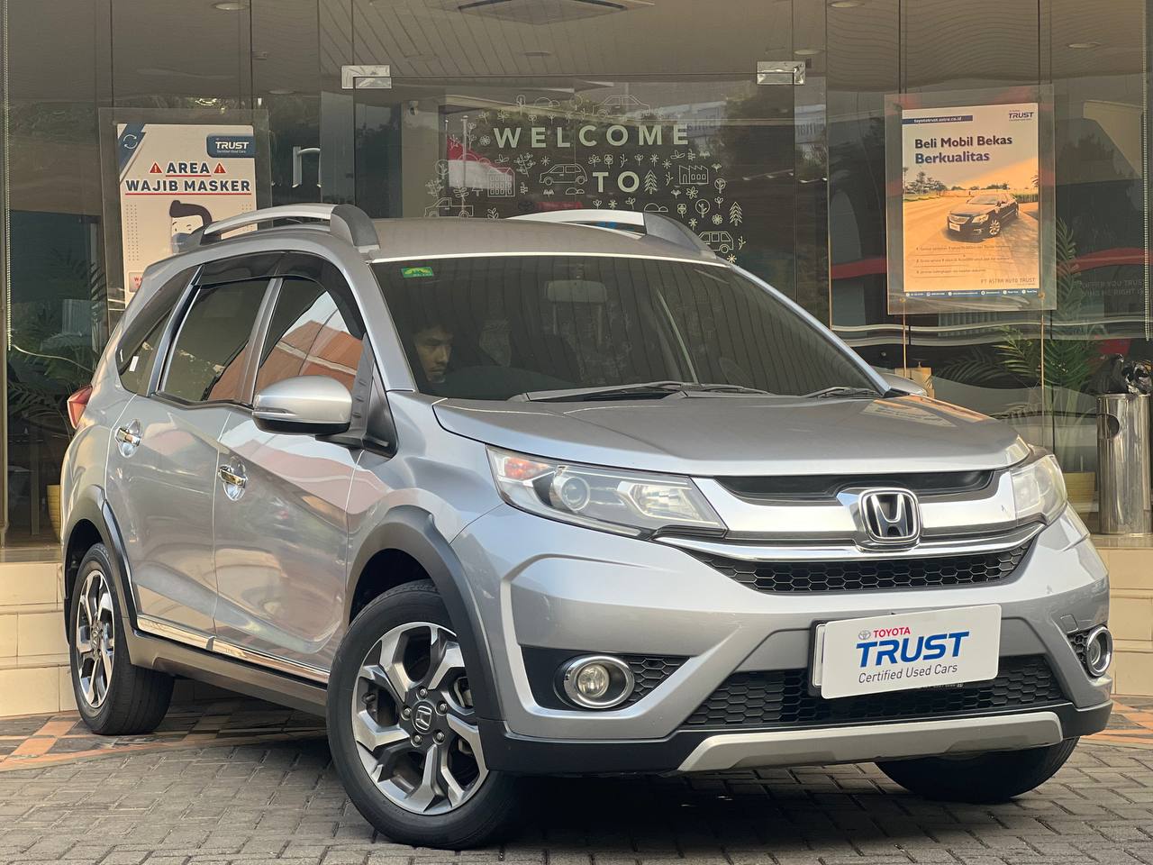 Second Hand 2017 Honda BRV Second Hand 2017 Honda BRV