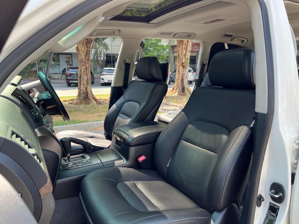 2011 Toyota Land Cruiser 2011 Toyota Land Cruiser