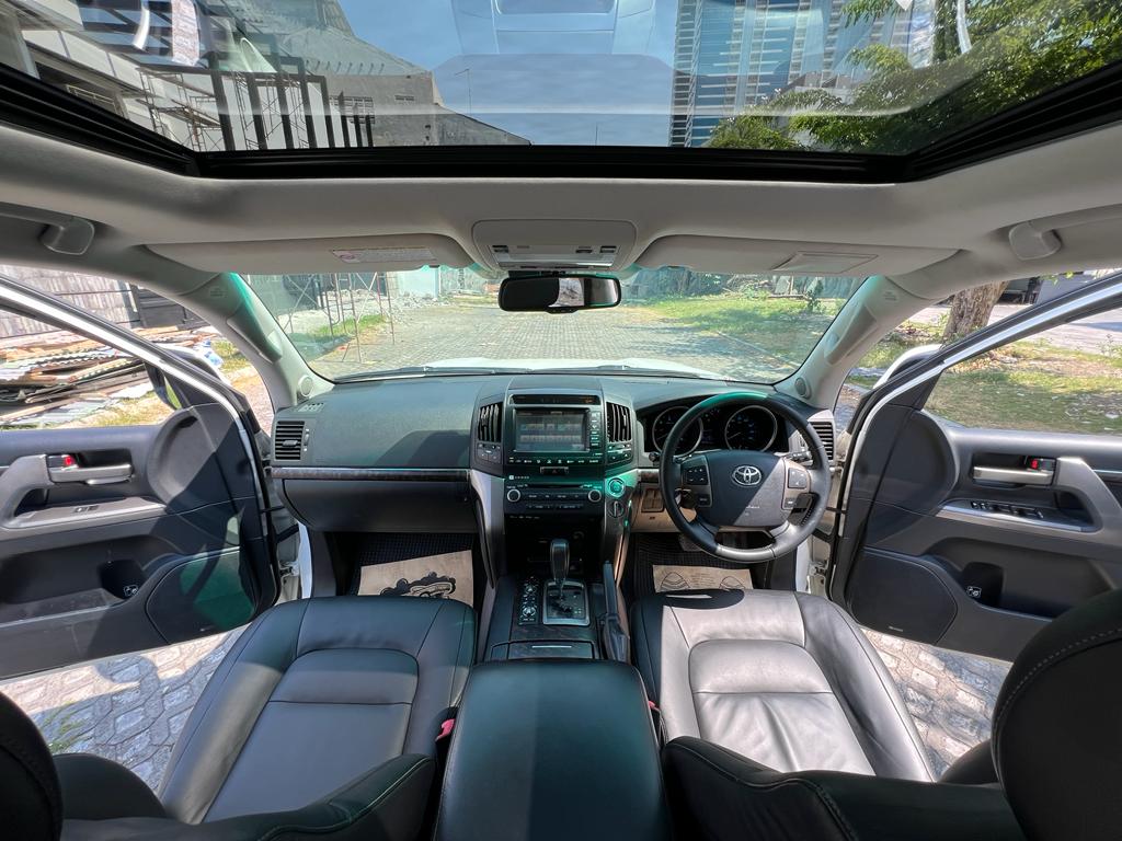 2011 Toyota Land Cruiser 2011 Toyota Land Cruiser