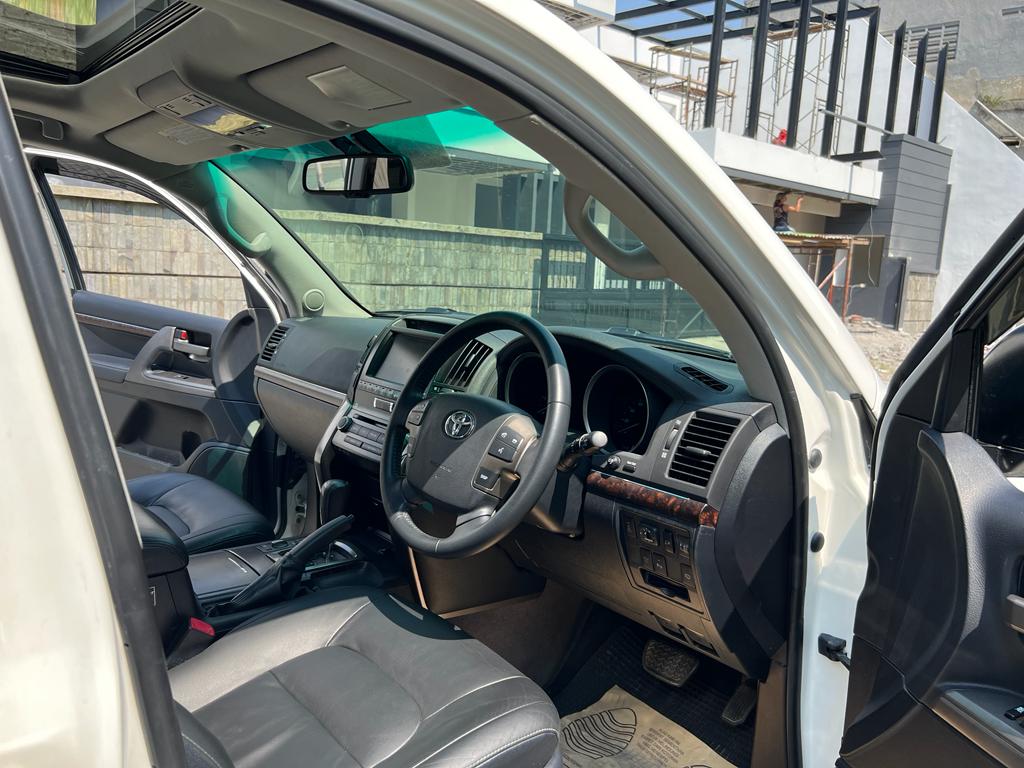 2011 Toyota Land Cruiser 2011 Toyota Land Cruiser