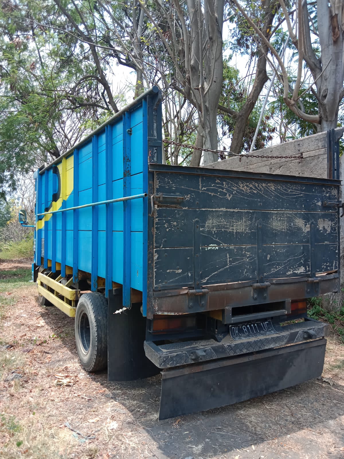 2013 Mitsubishi L300 2013 Mitsubishi L300