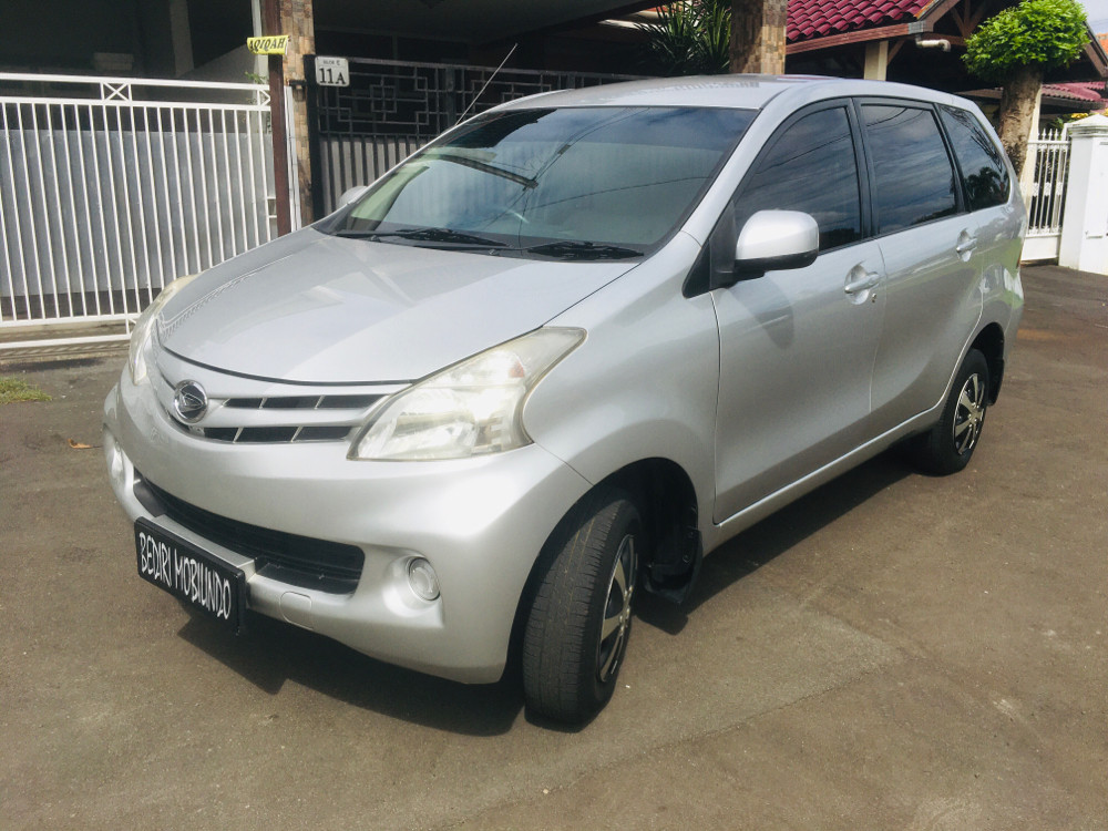 2015 Daihatsu Xenia 2015 Daihatsu Xenia