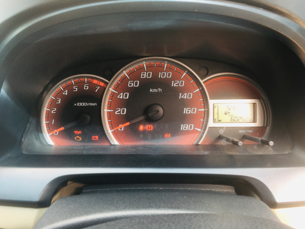 2015 Daihatsu Xenia 2015 Daihatsu Xenia