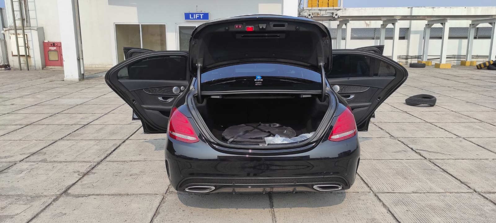 2015 Mercedes Benz C-Class Sedan 2015 Mercedes Benz C-Class Sedan