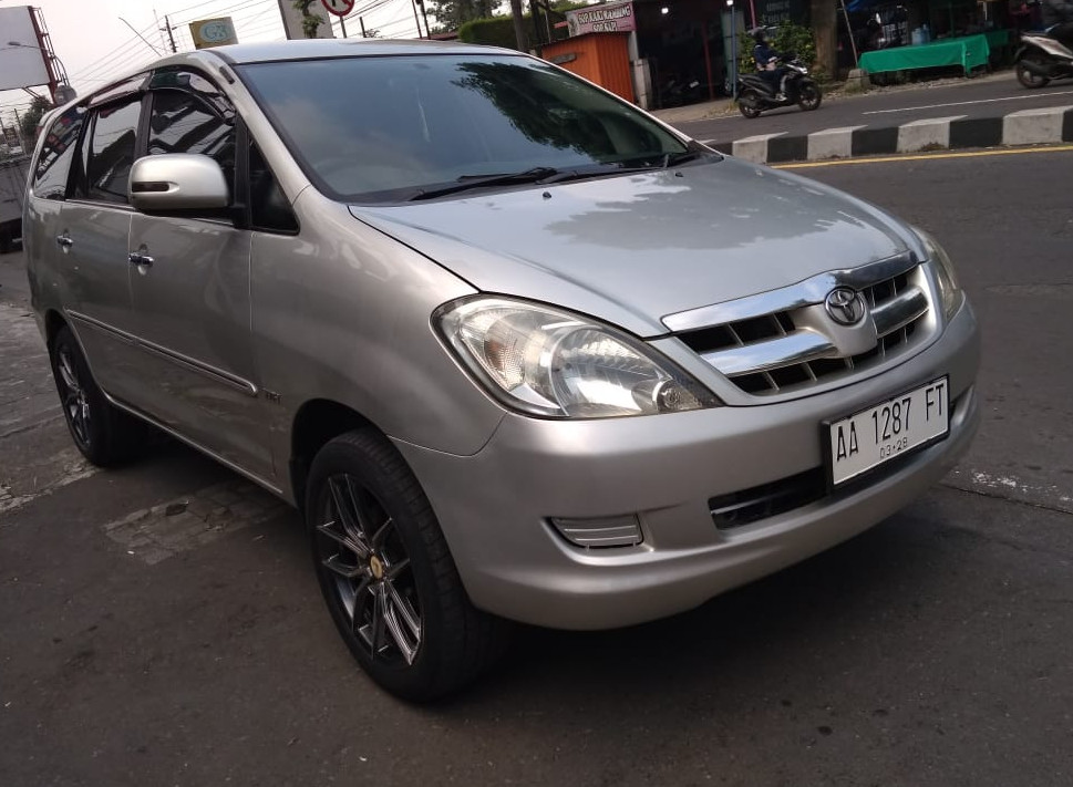 2006 Toyota Kijang Innova 2006 Toyota Kijang Innova
