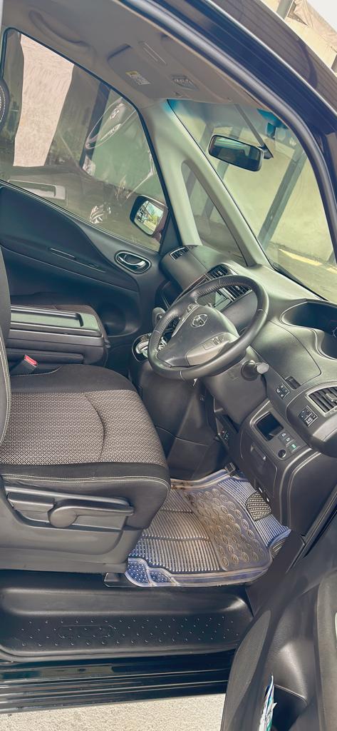 2018 Nissan Serena 2018 Nissan Serena