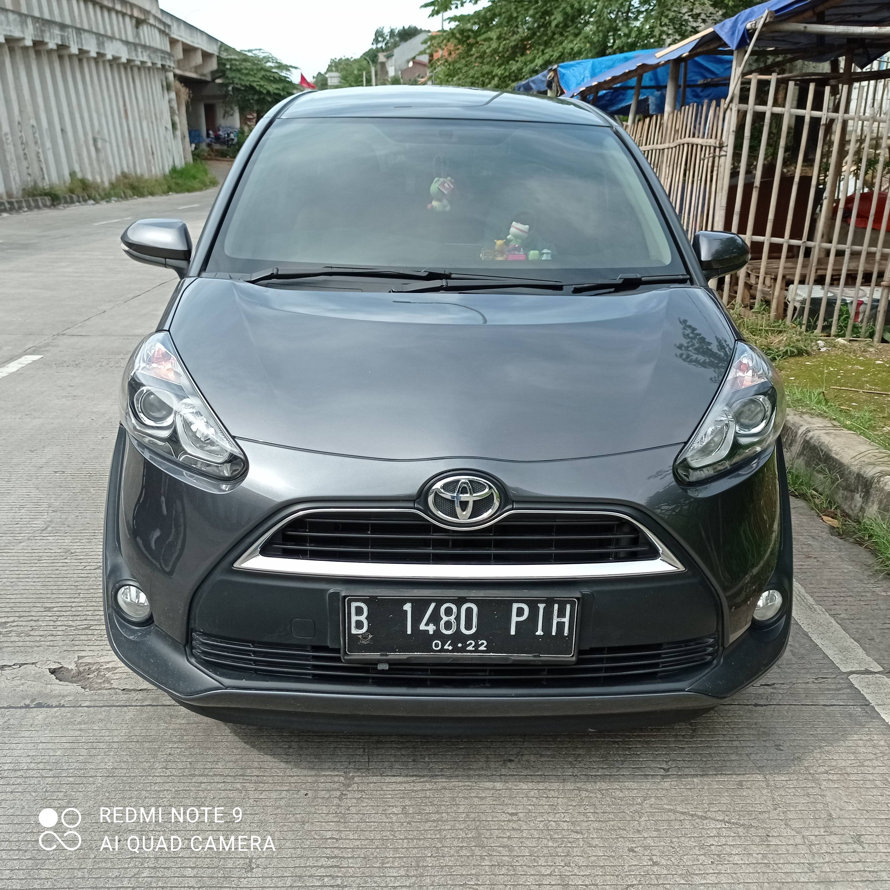 2017 Toyota Sienta Bekas 2017 Toyota Sienta Bekas