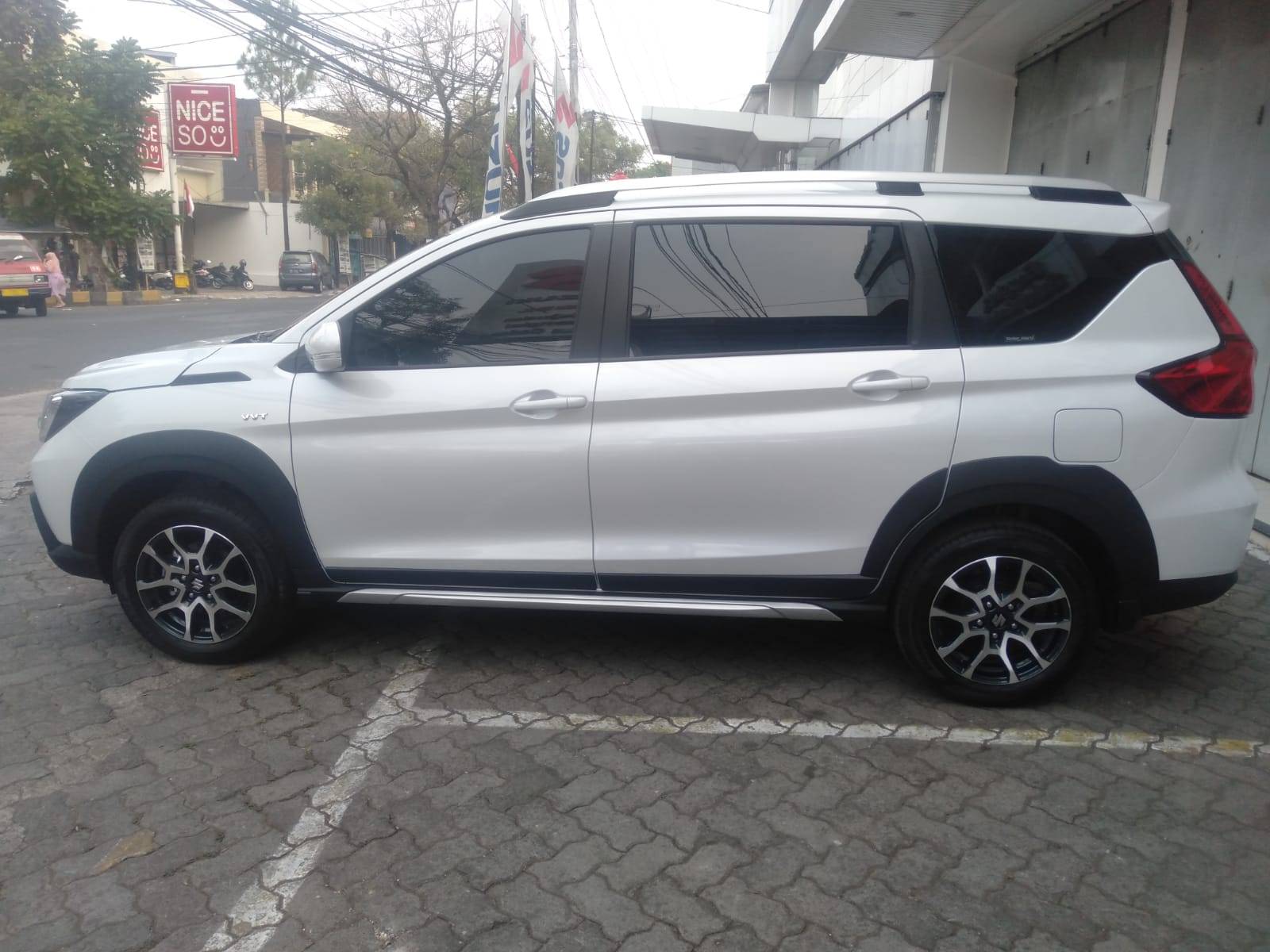 2023 Suzuki XL7 2023 Suzuki XL7