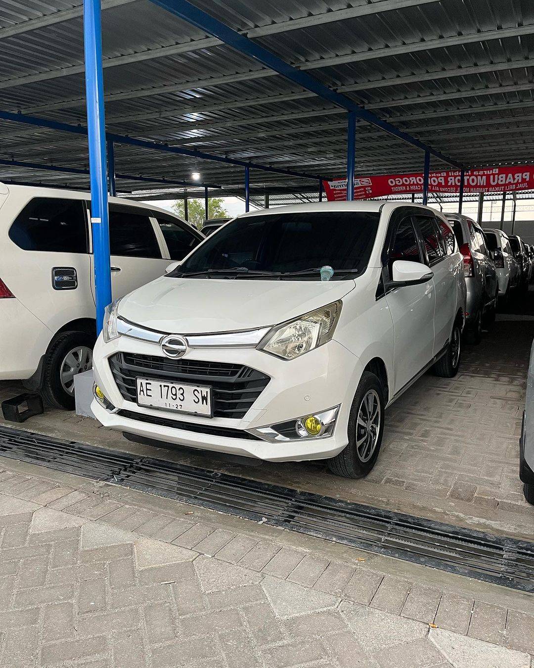 2017 Daihatsu Sigra 2017 Daihatsu Sigra