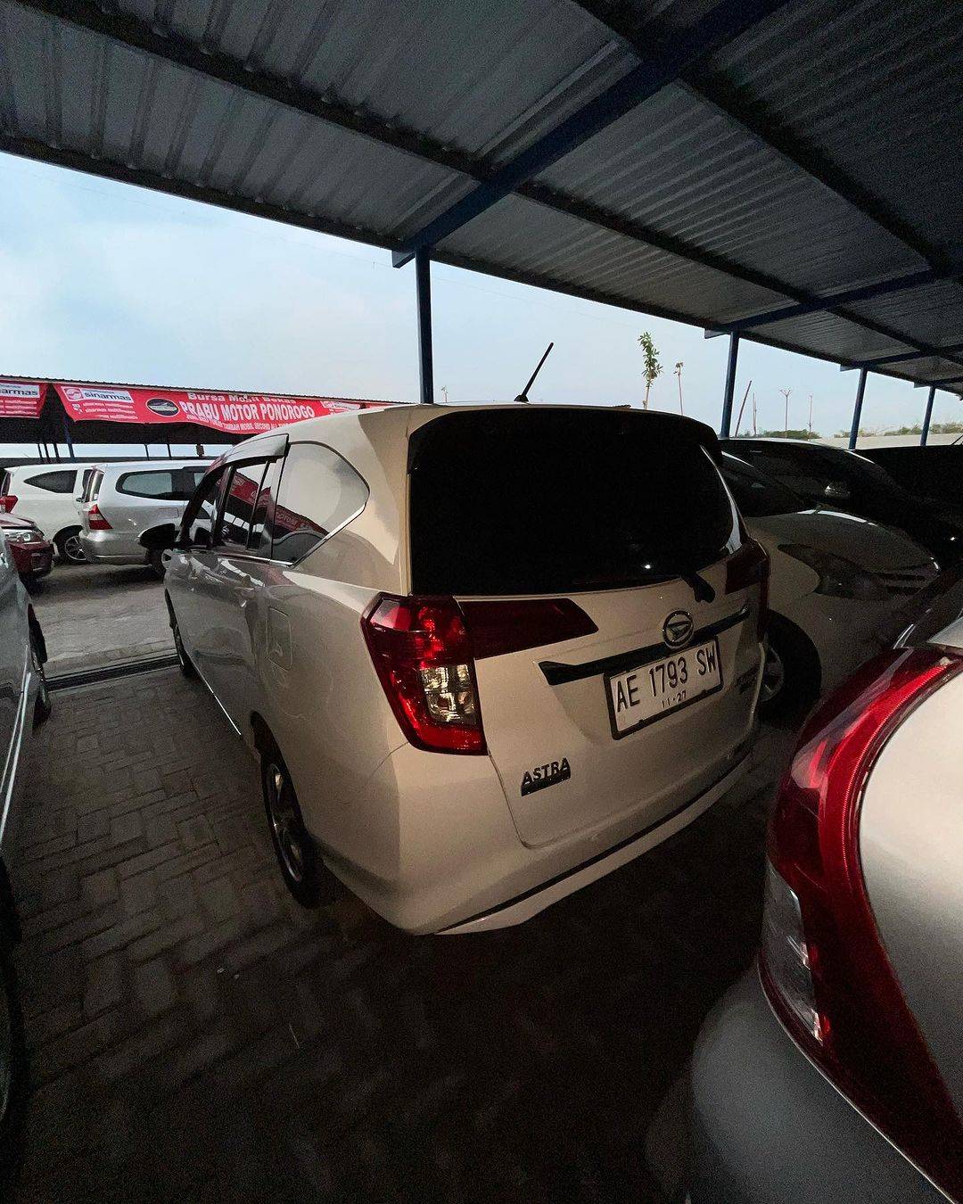 2017 Daihatsu Sigra 2017 Daihatsu Sigra