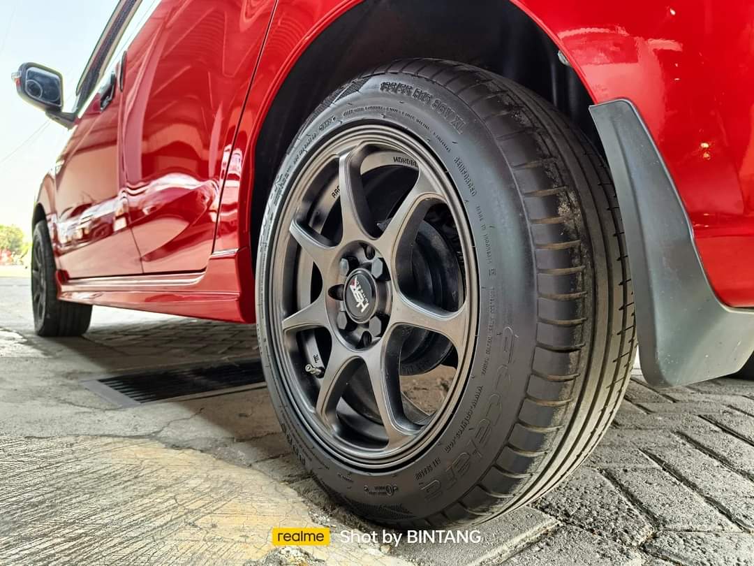 2019 Daihatsu Ayla  2019 Daihatsu Ayla