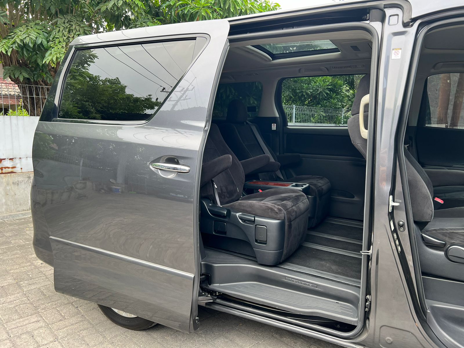 2009 Toyota Vellfire 2009 Toyota Vellfire