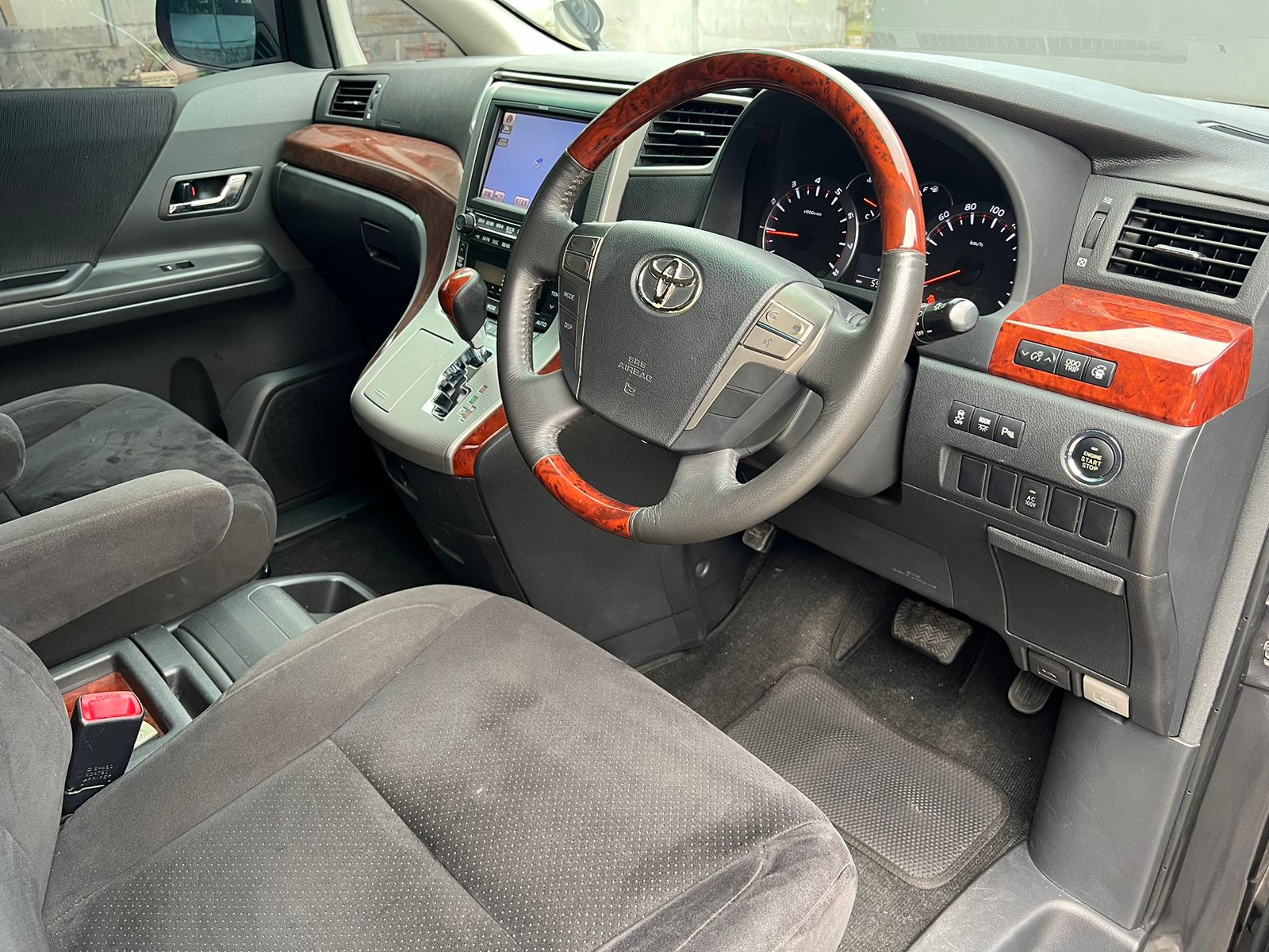 2009 Toyota Vellfire 2009 Toyota Vellfire