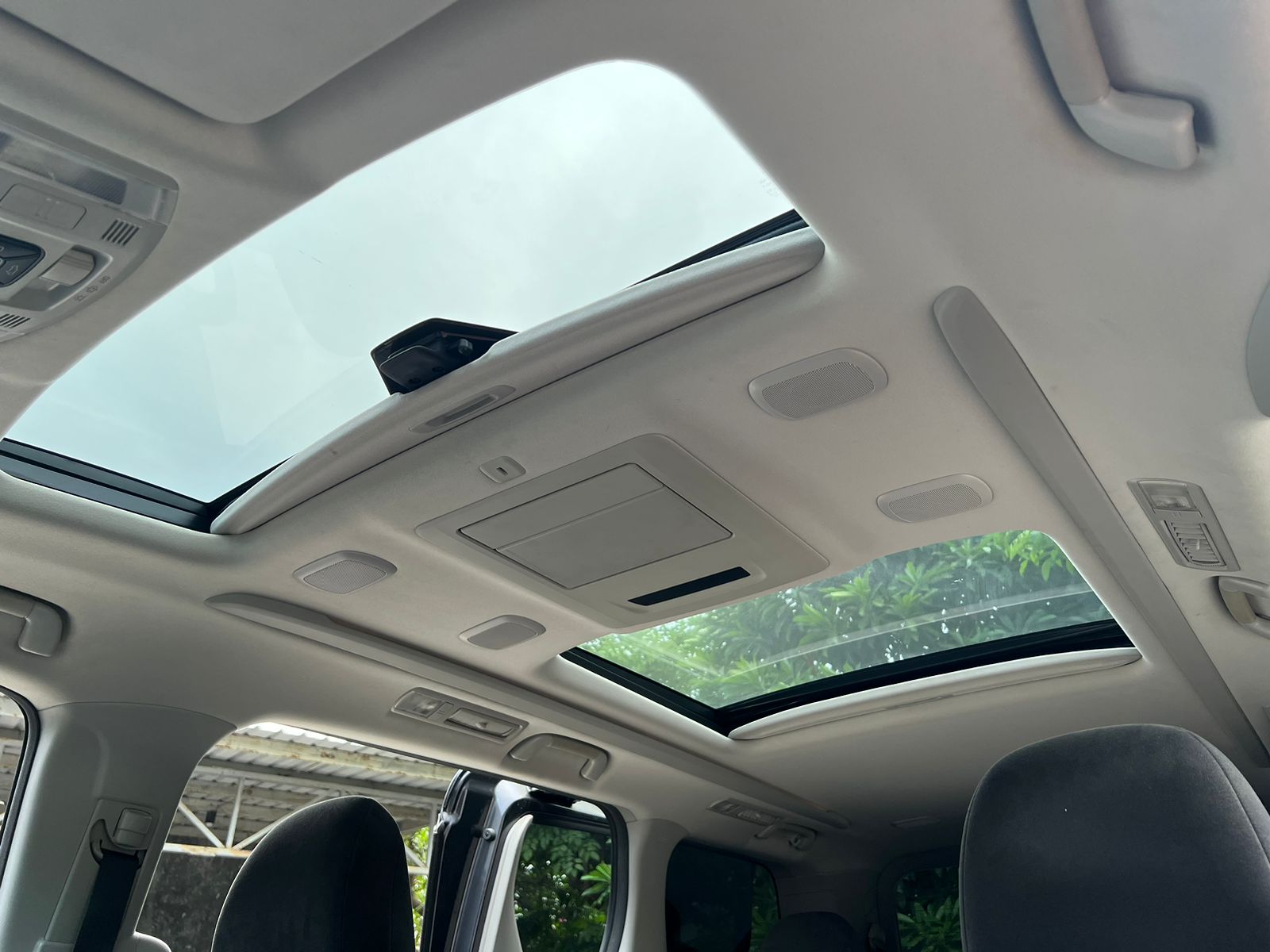 2009 Toyota Vellfire 2009 Toyota Vellfire