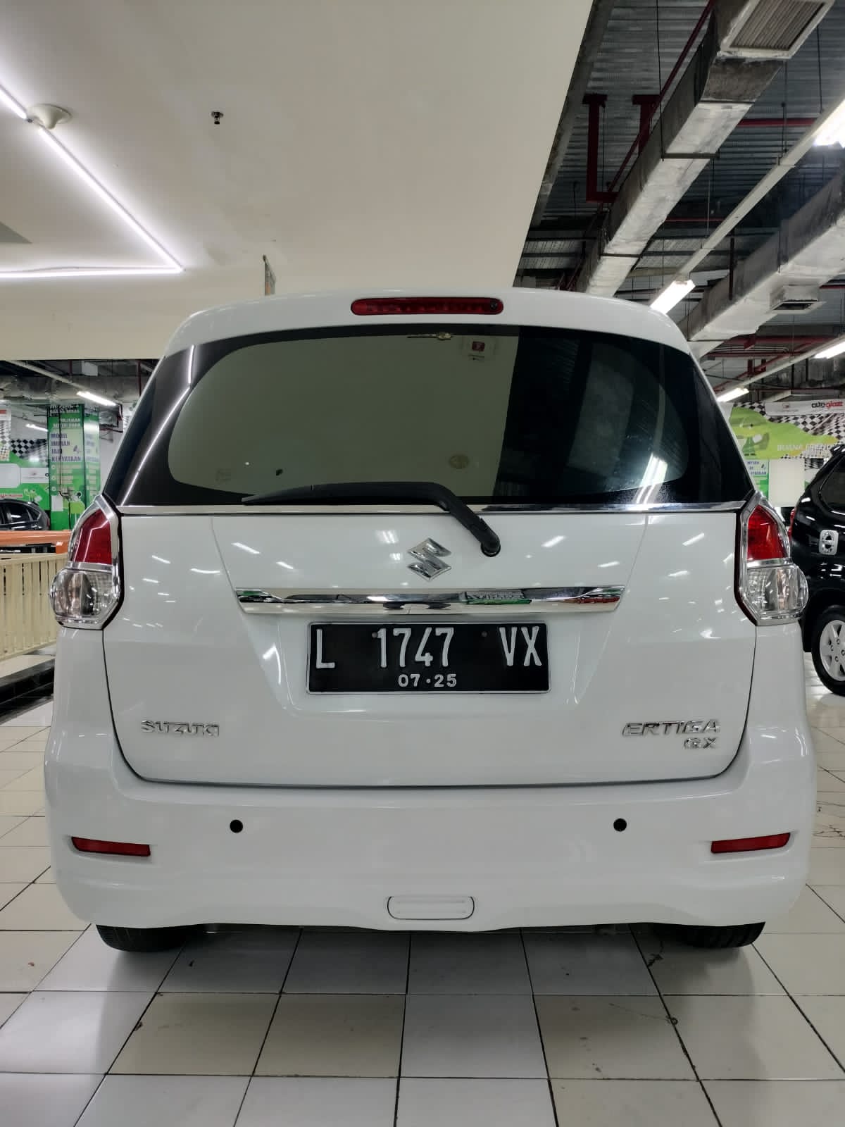 2015 Suzuki Ertiga  2015 Suzuki Ertiga