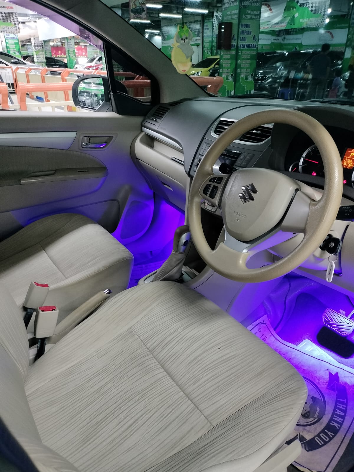 2015 Suzuki Ertiga  2015 Suzuki Ertiga