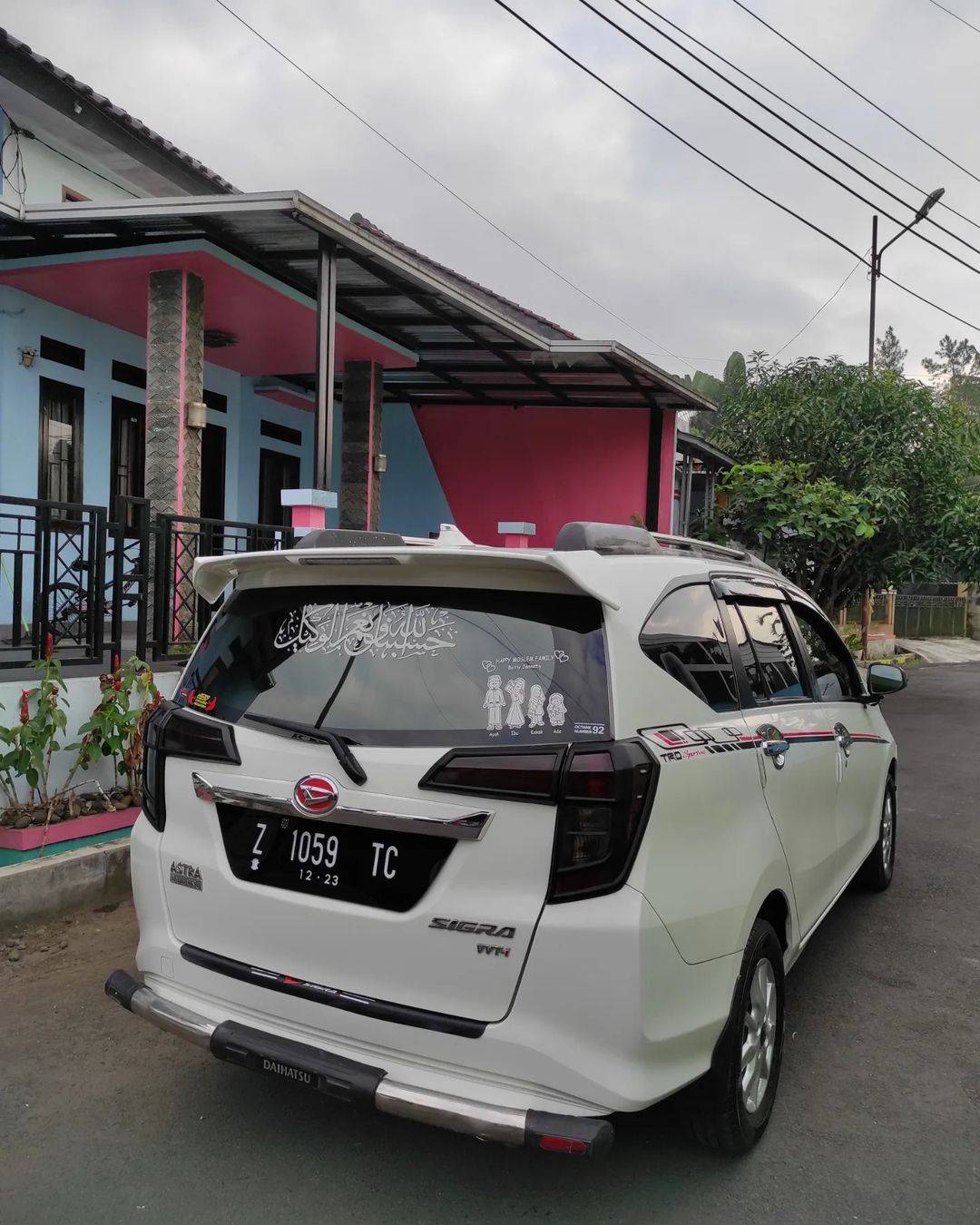 2018 Daihatsu Sigra 2018 Daihatsu Sigra