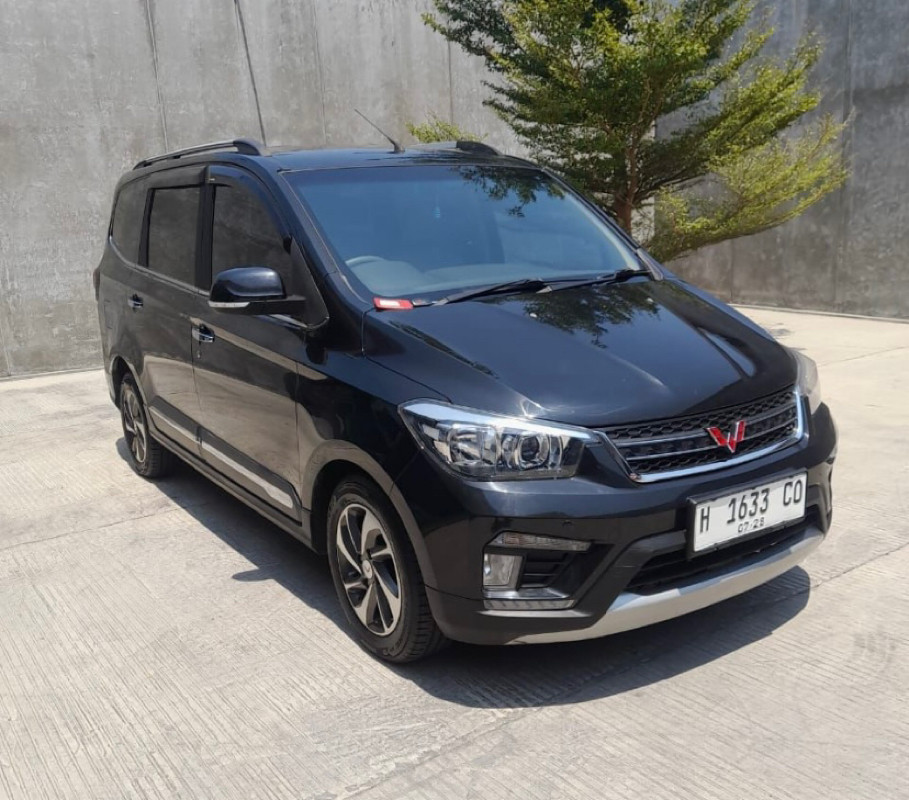 Second Hand 2018 Wuling Confero S Second Hand 2018 Wuling Confero S
