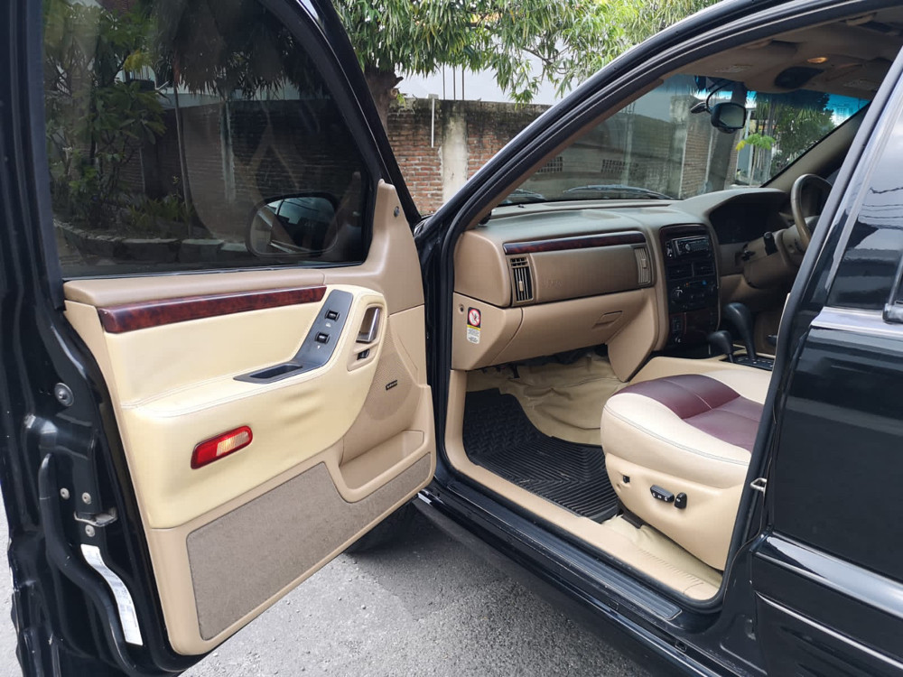 2000 Jeep Grand Cherokee 2000 Jeep Grand Cherokee