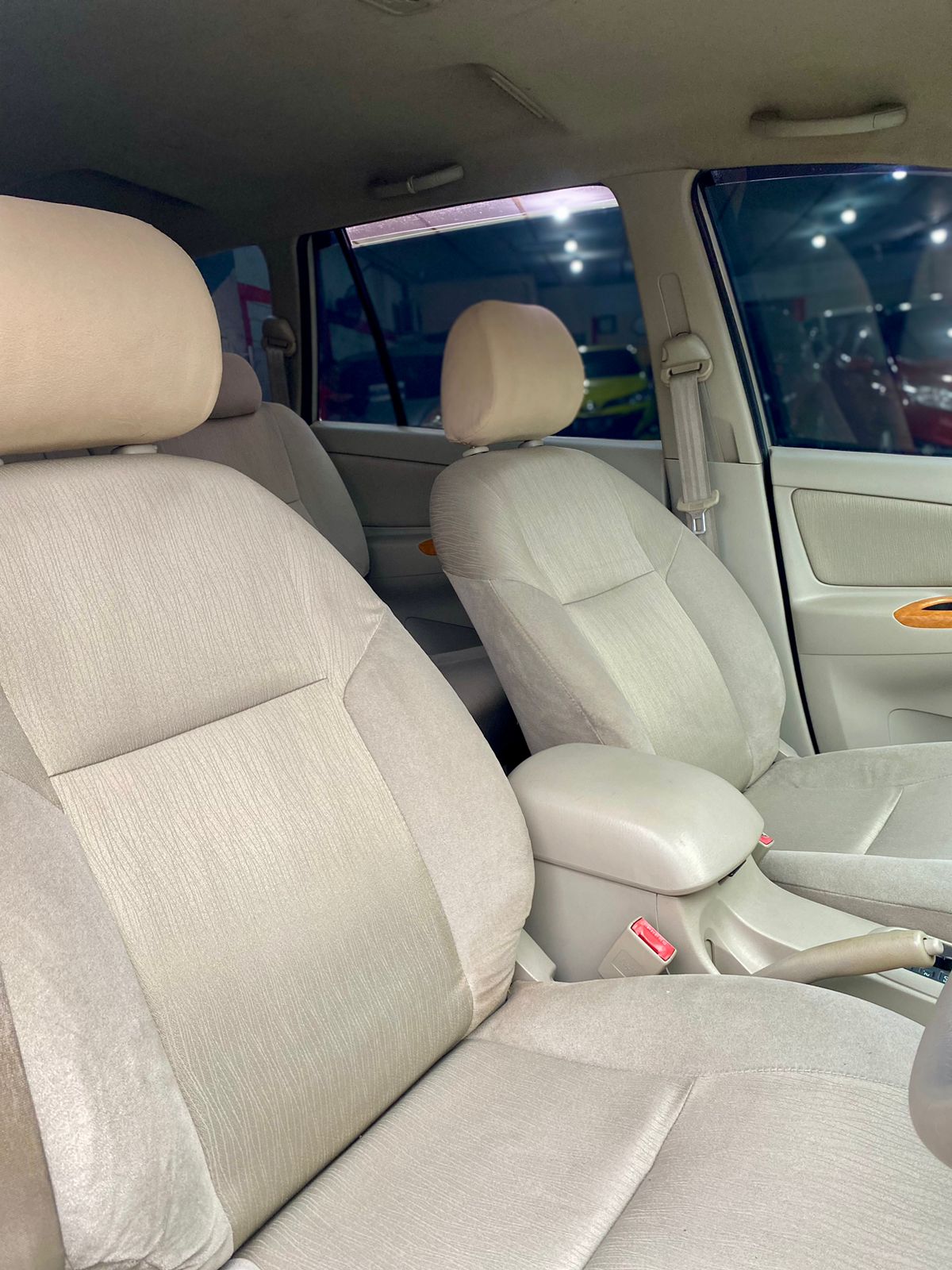 2009 Toyota Kijang Innova 2009 Toyota Kijang Innova