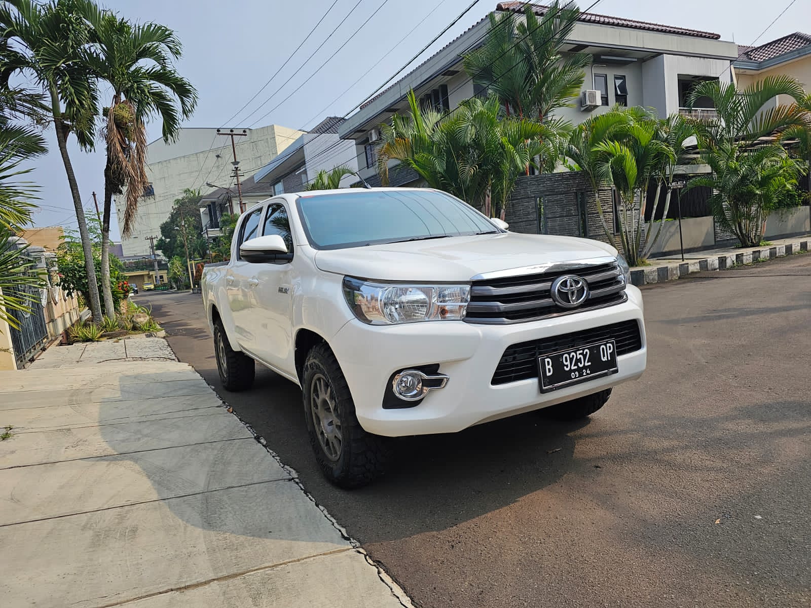 2019 Toyota Hilux Bekas 2019 Toyota Hilux Bekas
