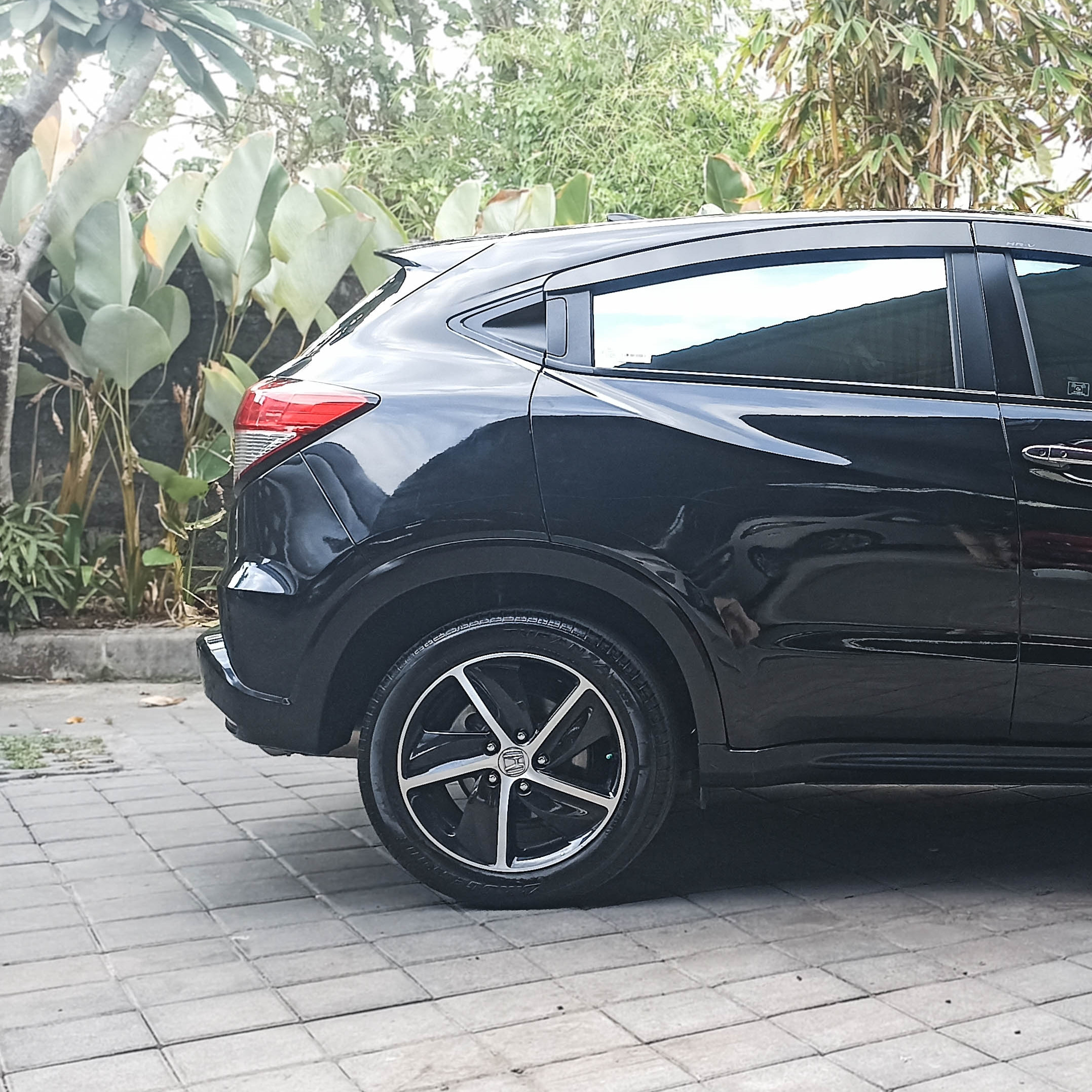 2021 Honda HRV  1.8L Prestige 2021 Honda HRV  1.8L Prestige