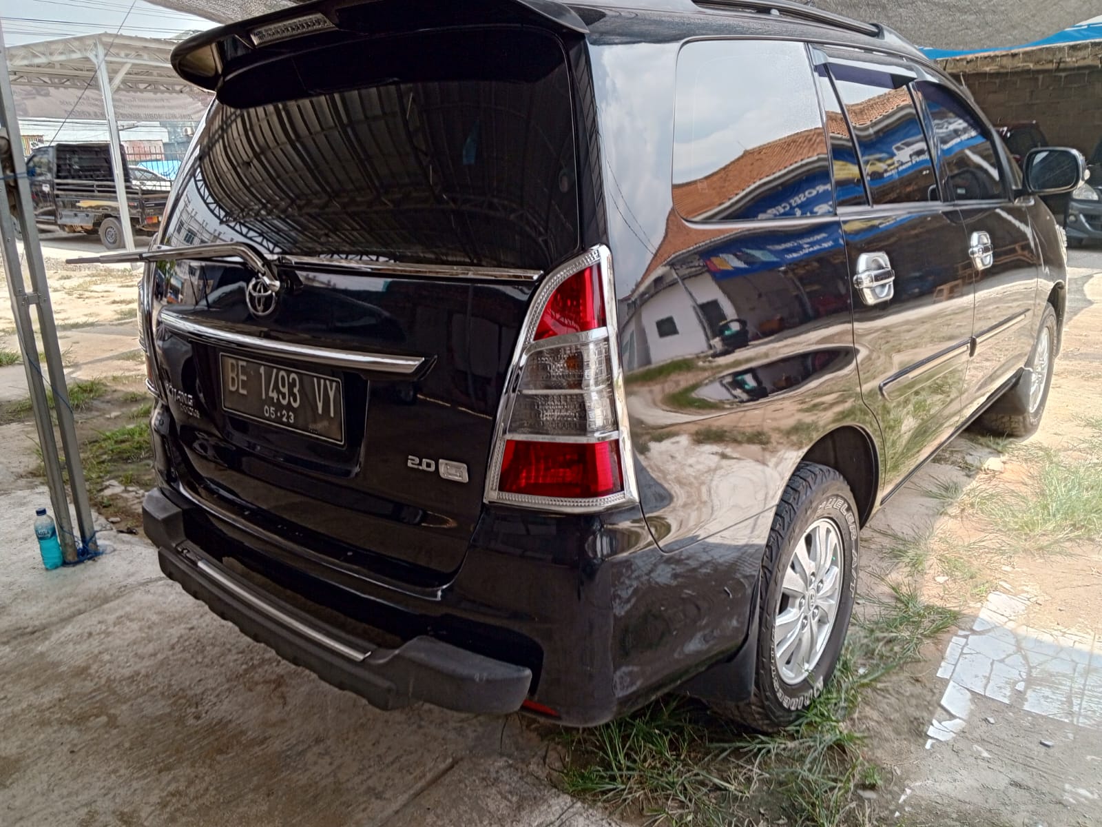 2011 Toyota Kijang Innova 2011 Toyota Kijang Innova