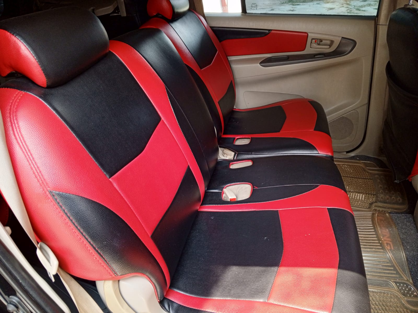 2011 Toyota Kijang Innova 2011 Toyota Kijang Innova