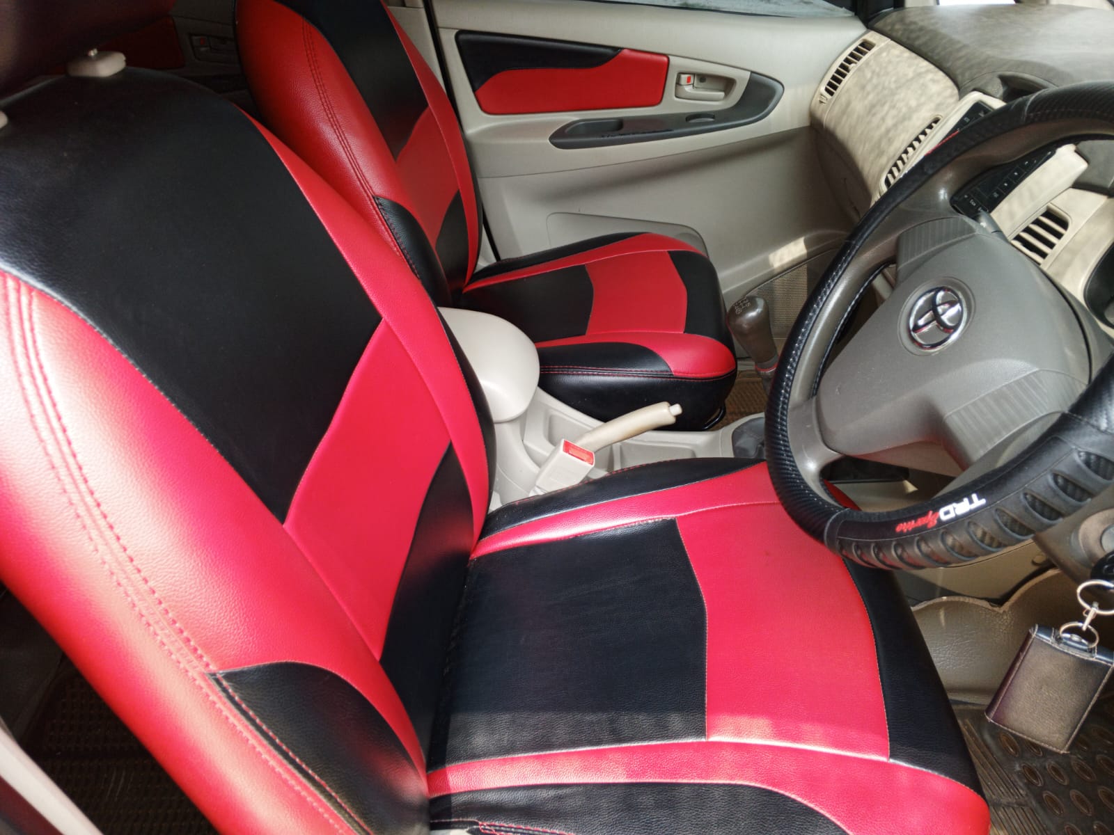 2011 Toyota Kijang Innova 2011 Toyota Kijang Innova