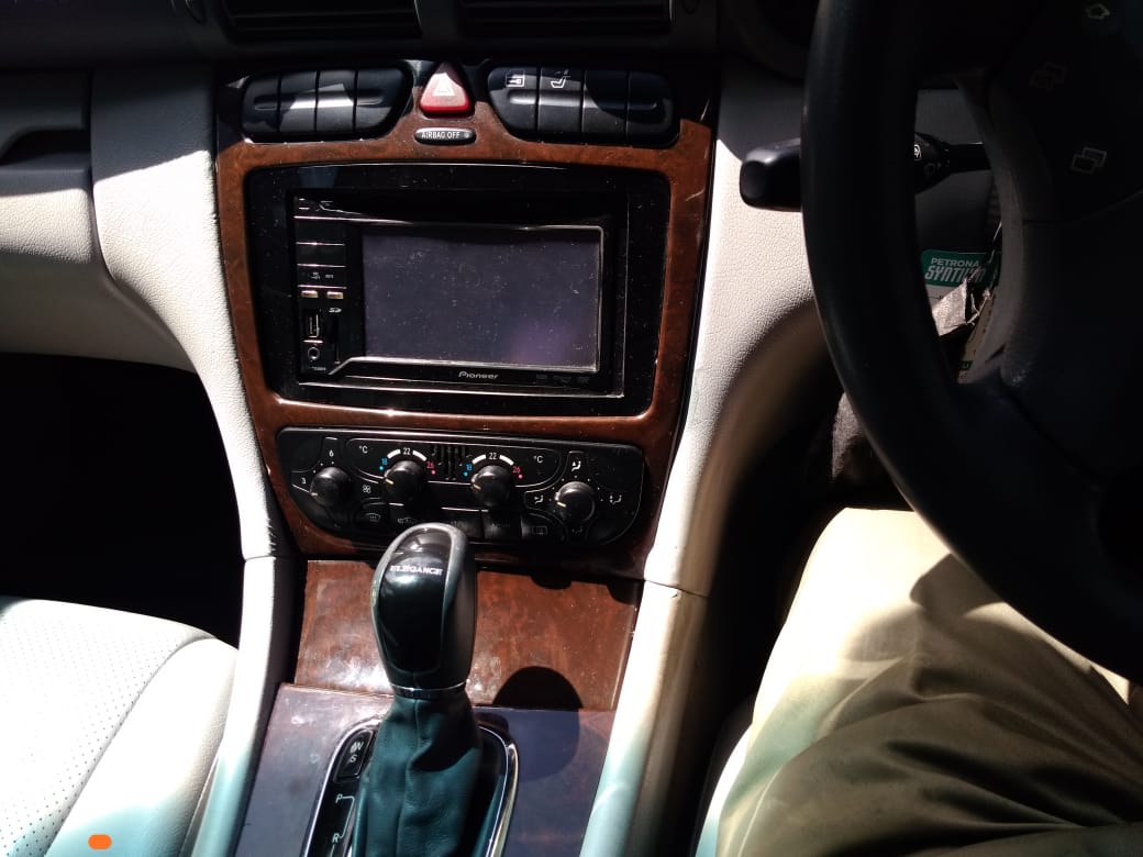 2004 Mercedes Benz C-Class 2004 Mercedes Benz C-Class