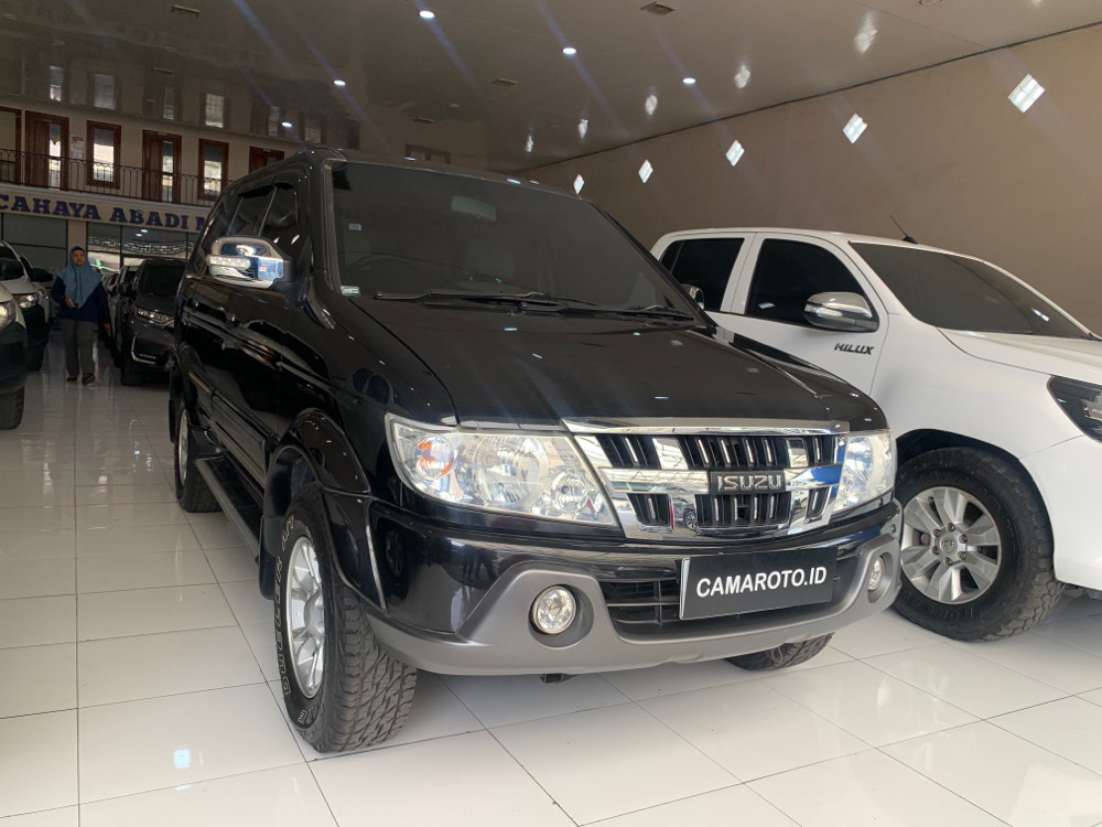 Second Hand 2017 Isuzu Panther Second Hand 2017 Isuzu Panther