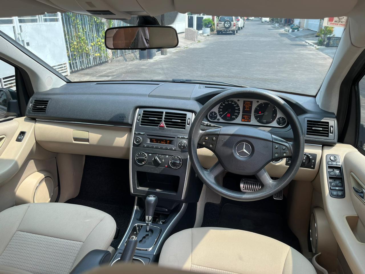 2010 Mercedes Benz B-Class 2010 Mercedes Benz B-Class