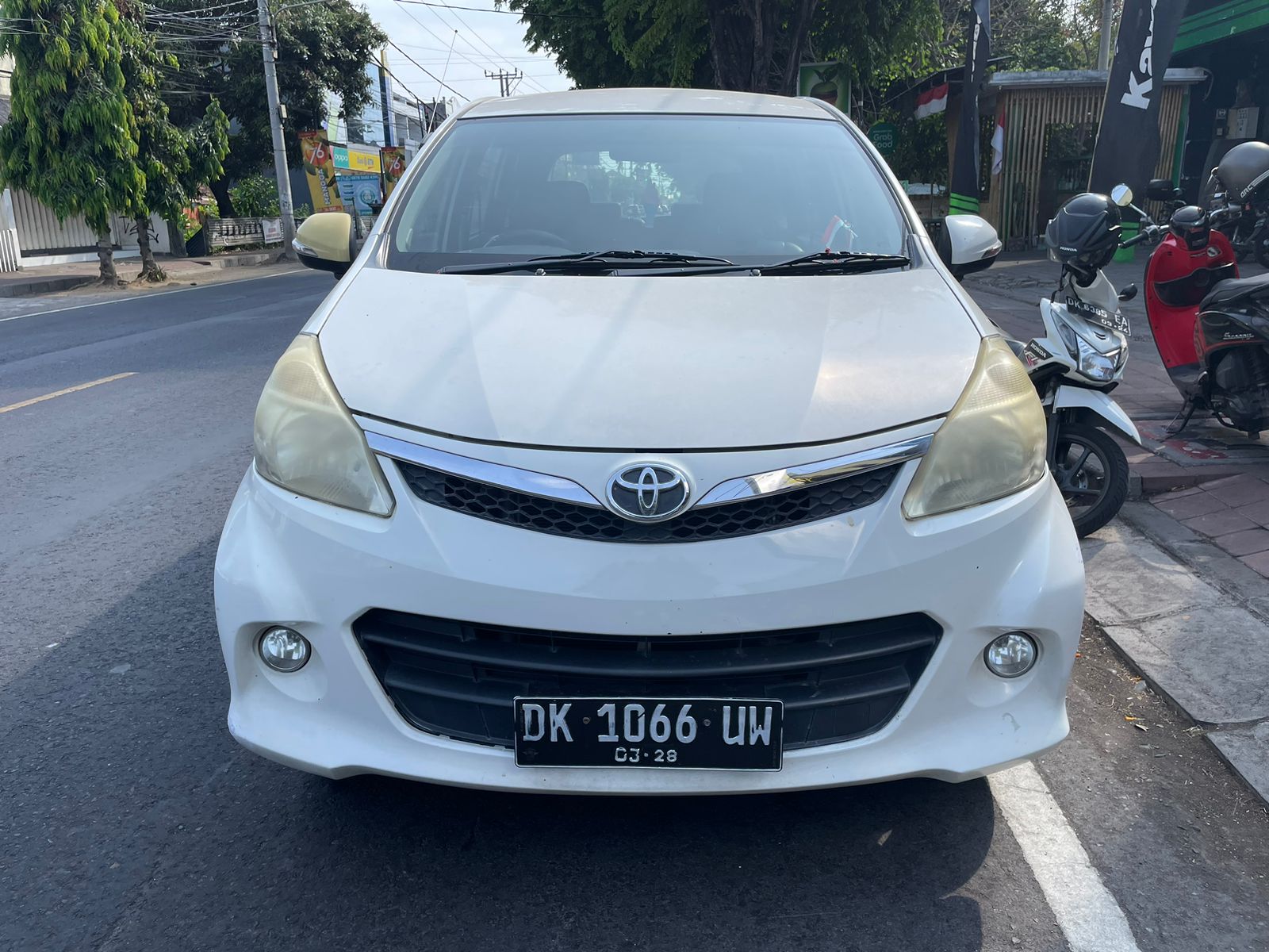 2013 Toyota Avanza Veloz 2013 Toyota Avanza Veloz