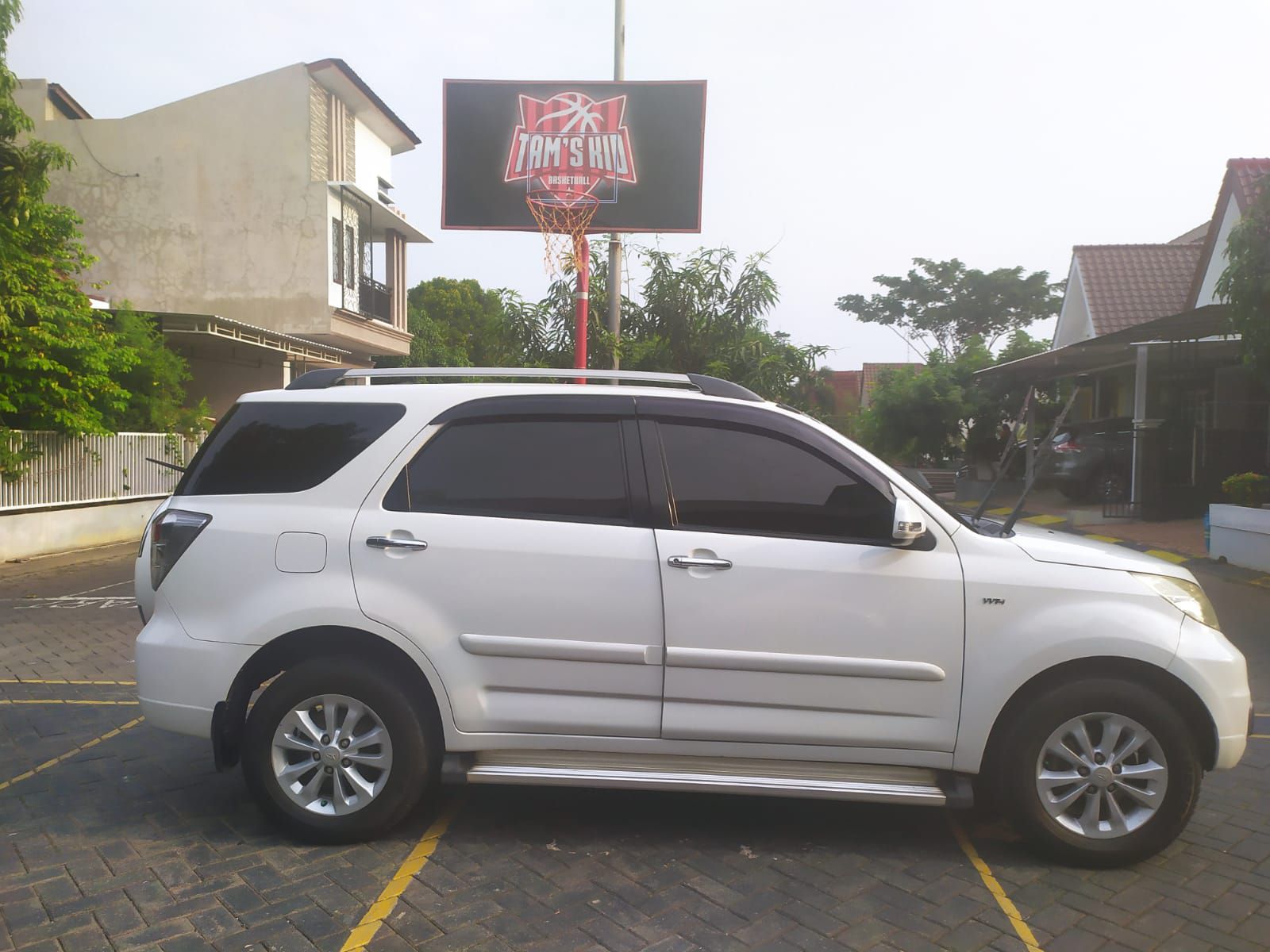 2012 Daihatsu Terios 2012 Daihatsu Terios