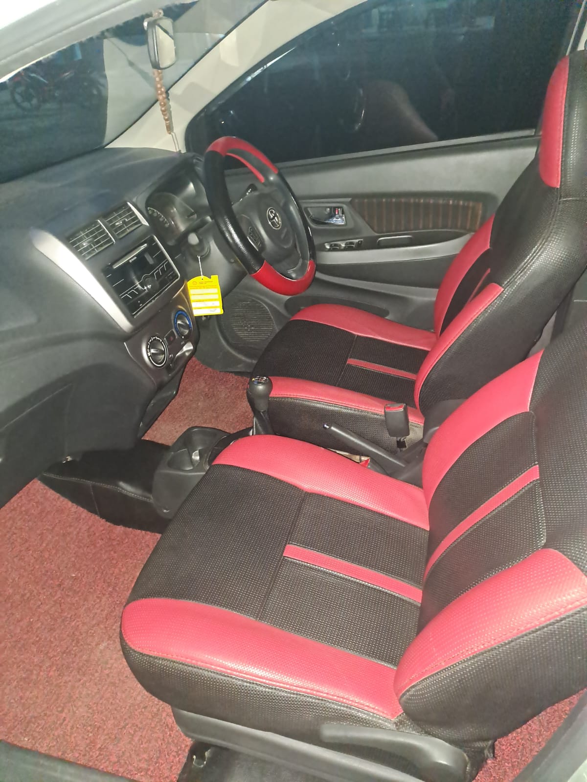 2011 Daihatsu Xenia 2011 Daihatsu Xenia