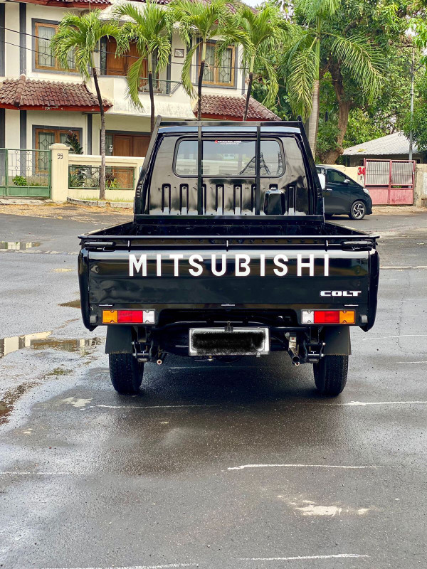 2022 Mitsubishi Colt L300 2022 Mitsubishi Colt L300